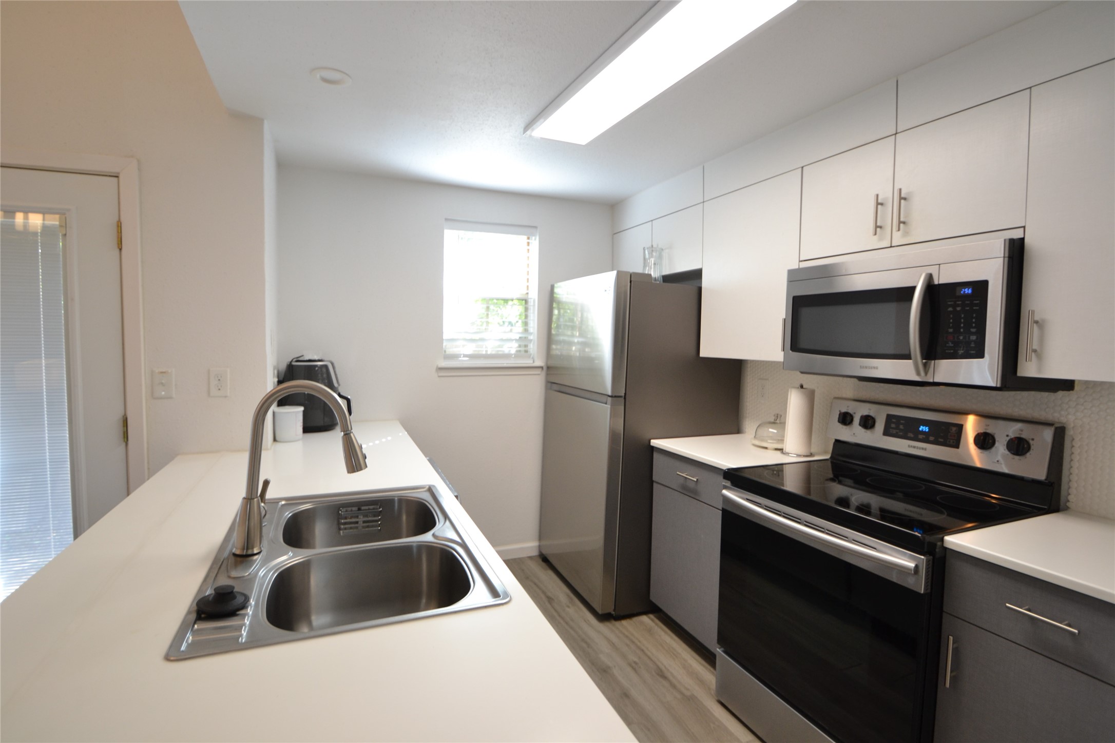2626 NORTH BOULEVARD, #26, Houston, TX 77098