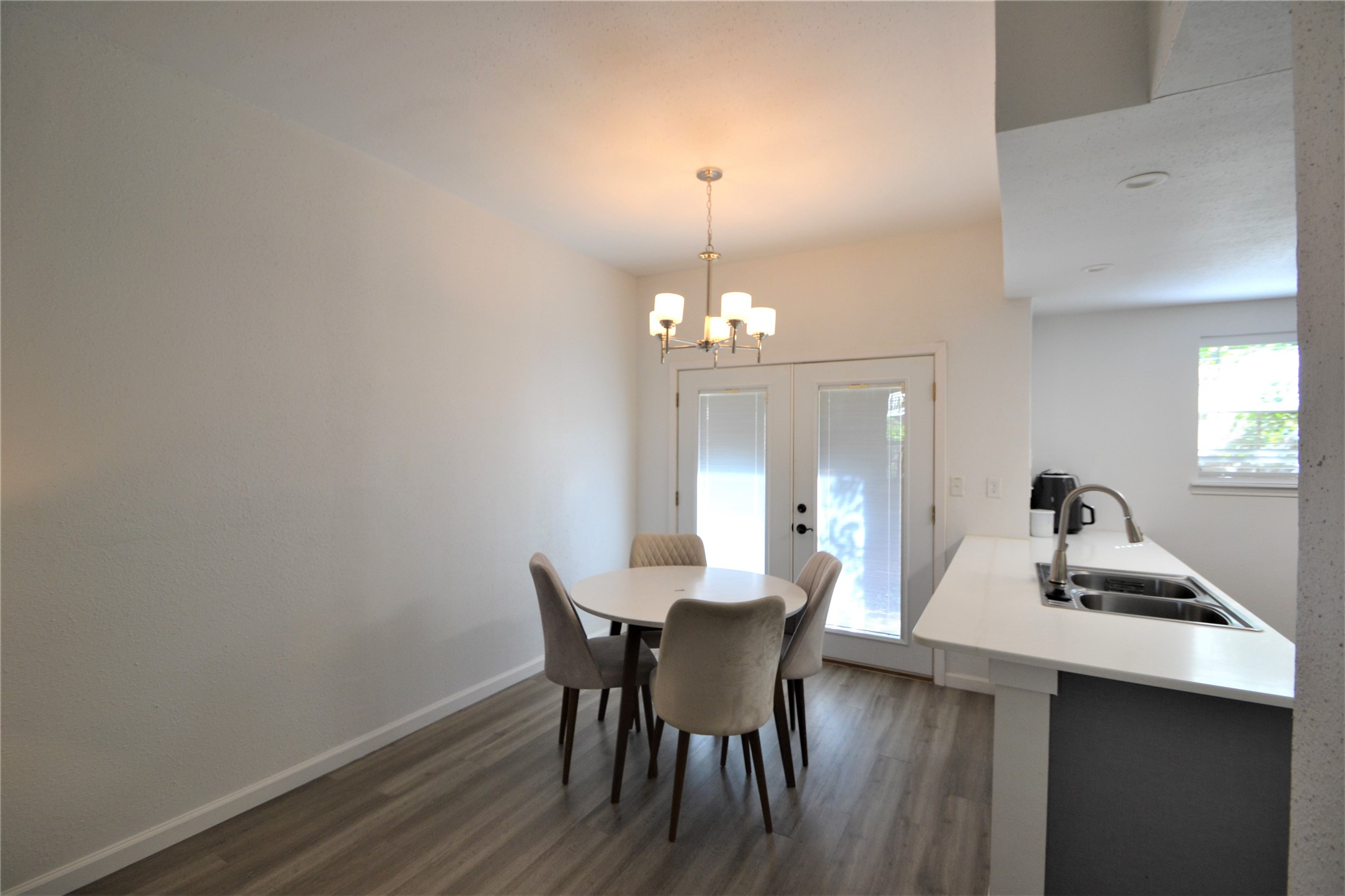 2626 NORTH BOULEVARD, #26, Houston, TX 77098