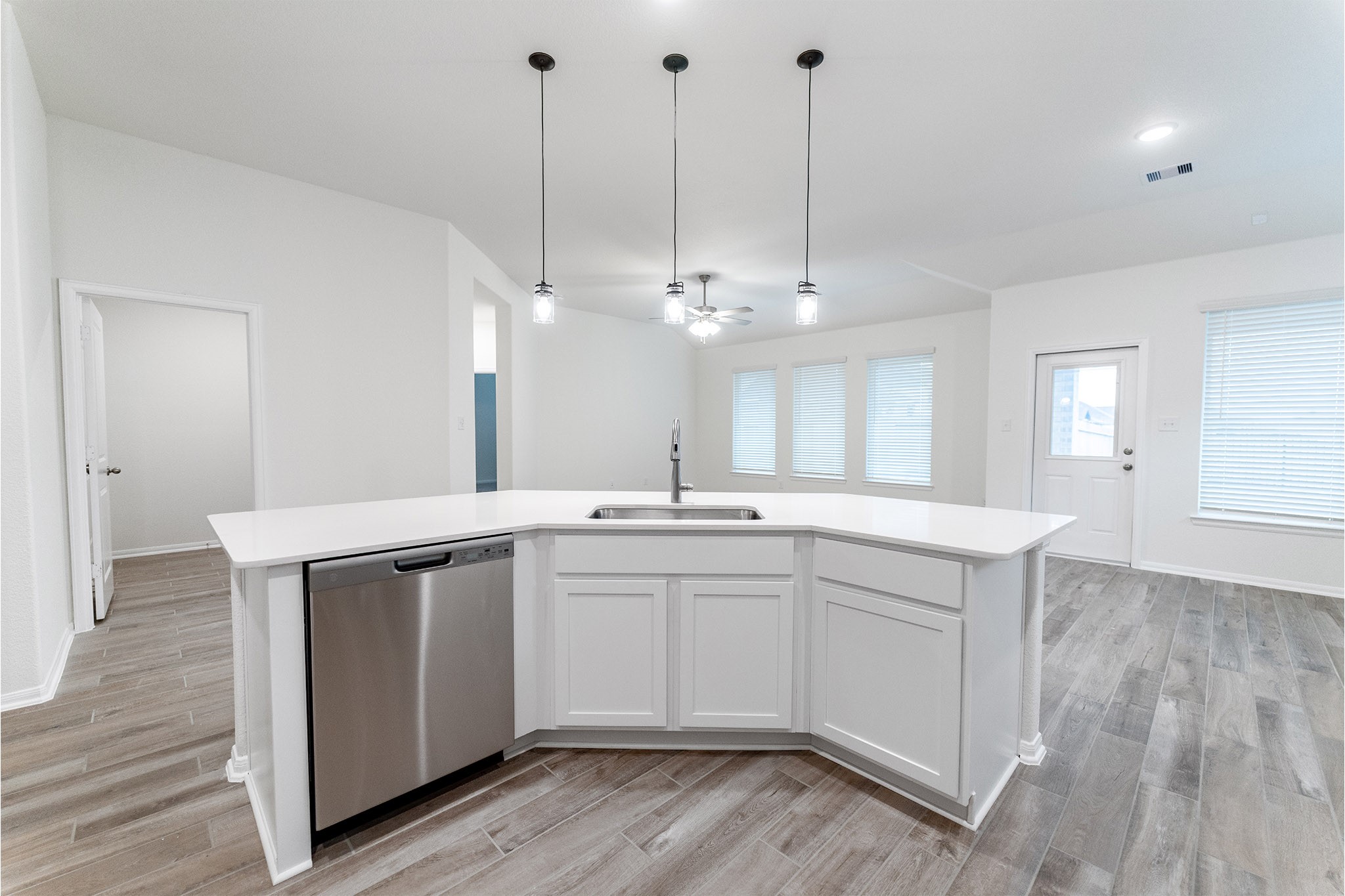 23522 Malbec Drive, Alvin, TX 77511