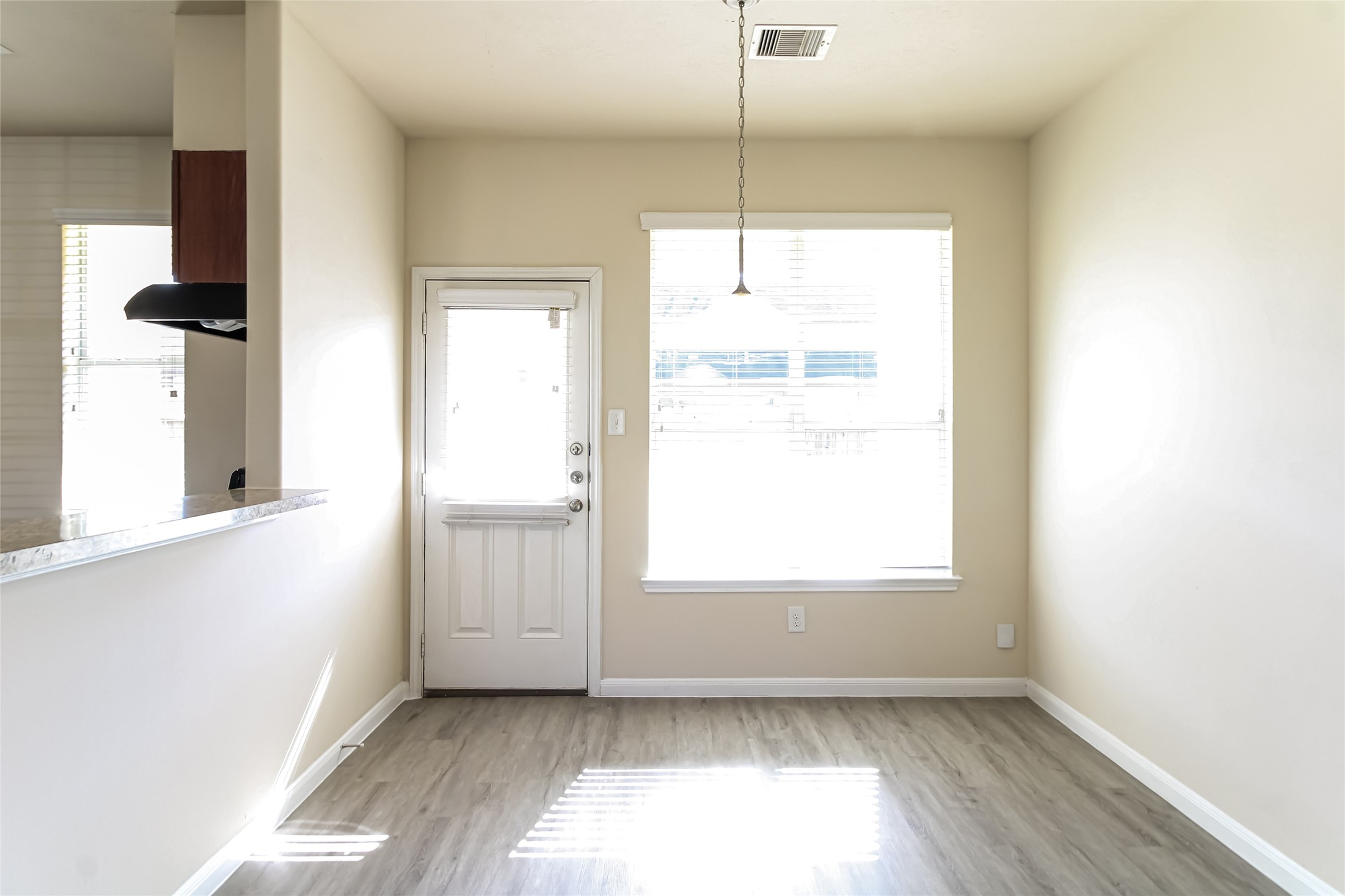 Photos may be representative of the floor plan and not the exact home. Finishes, layout, and features of the actual property for lease may vary.