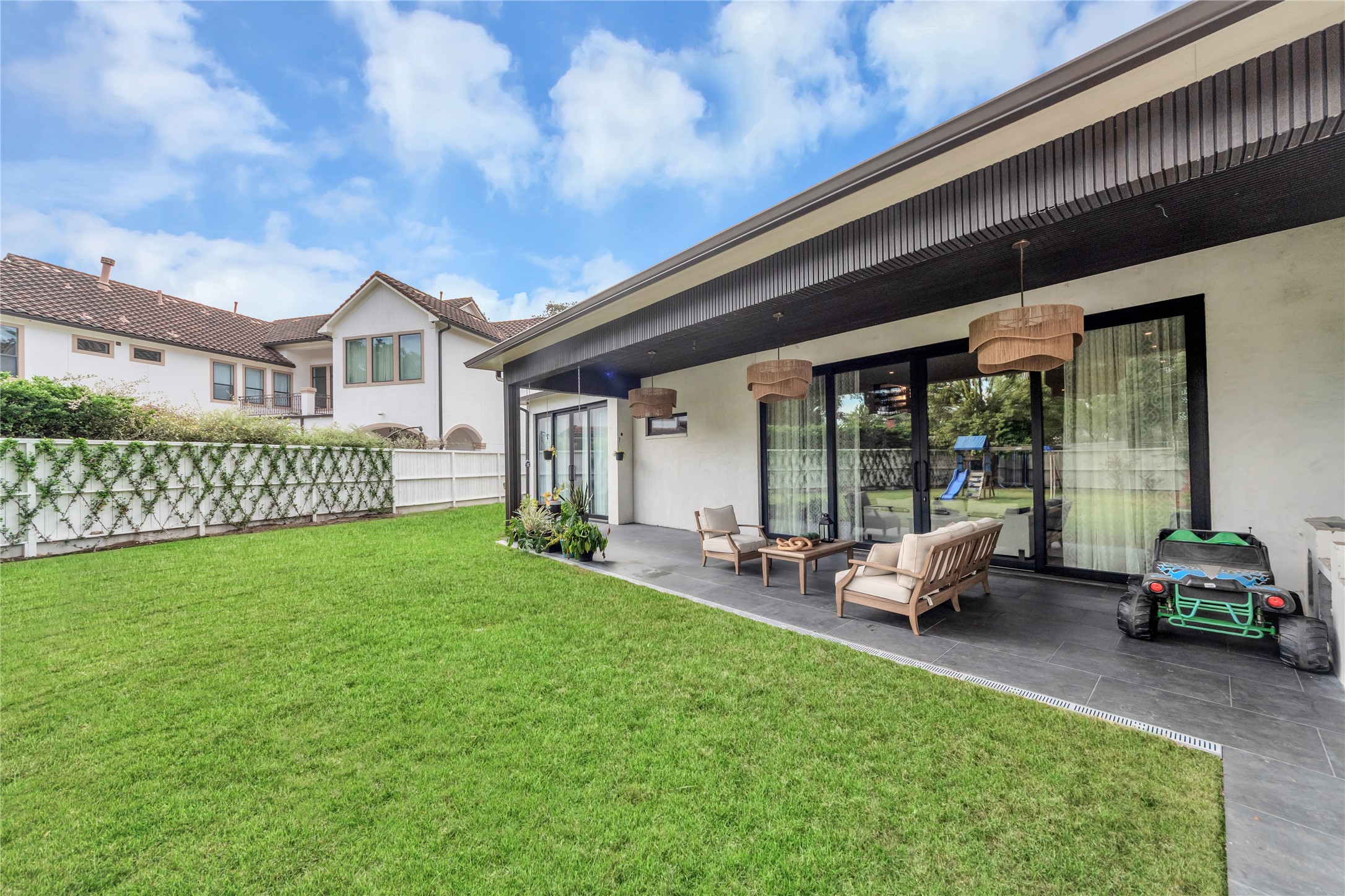 7546 Inwood Drive, Houston, TX 77063