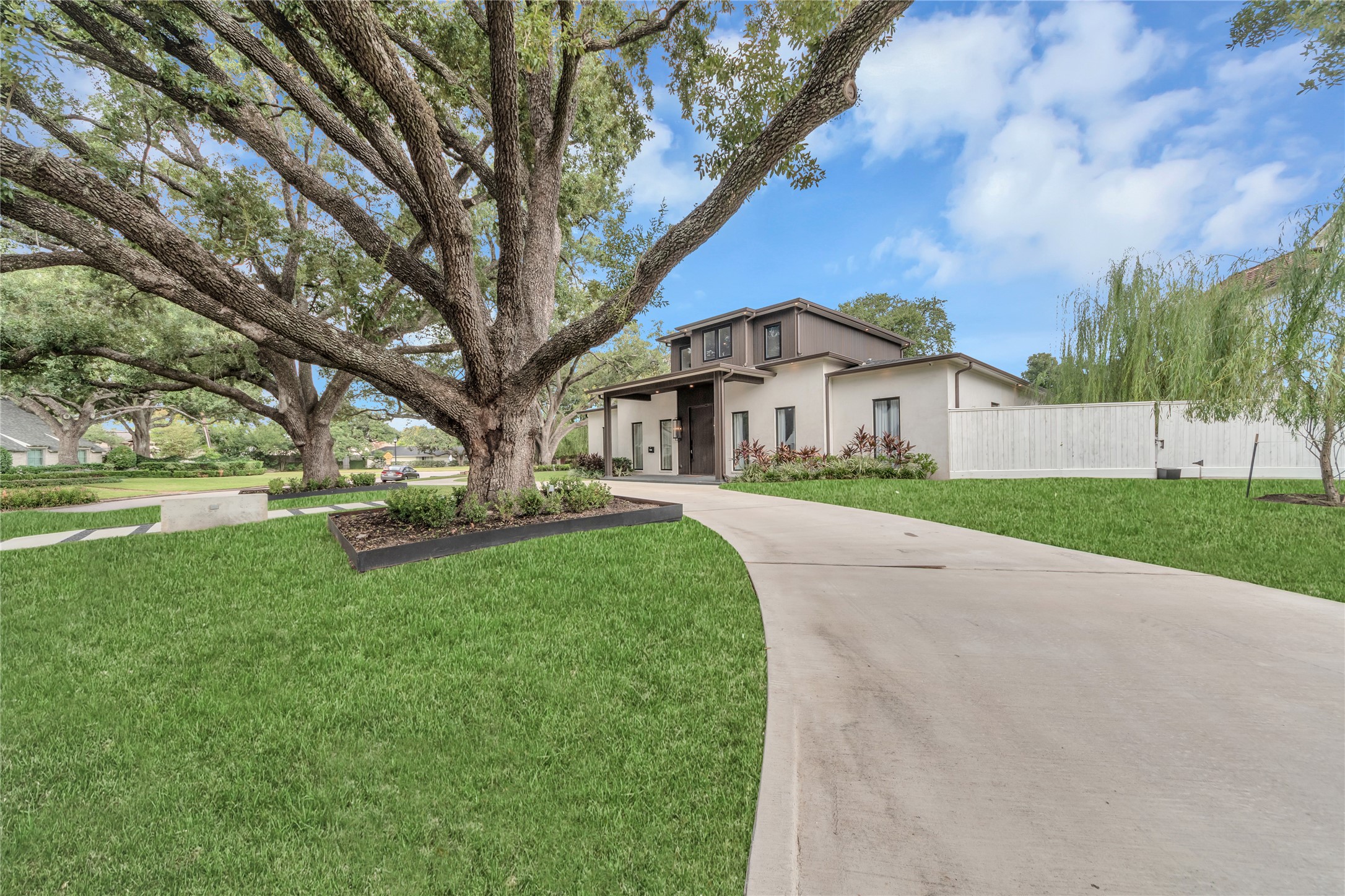 7546 Inwood Drive, Houston, TX 77063