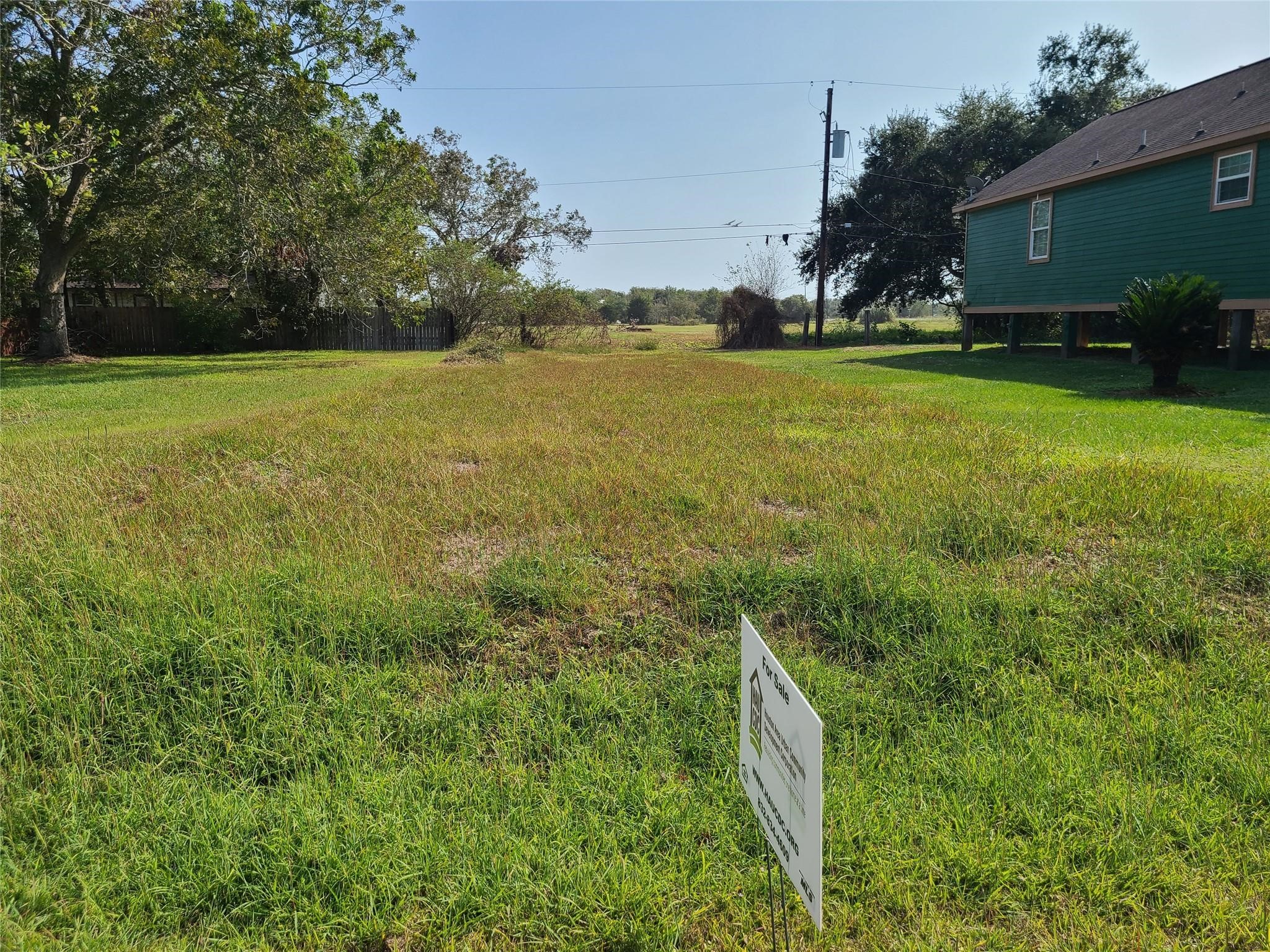 6715 Hawthorne, Hitchcock, TX 77563