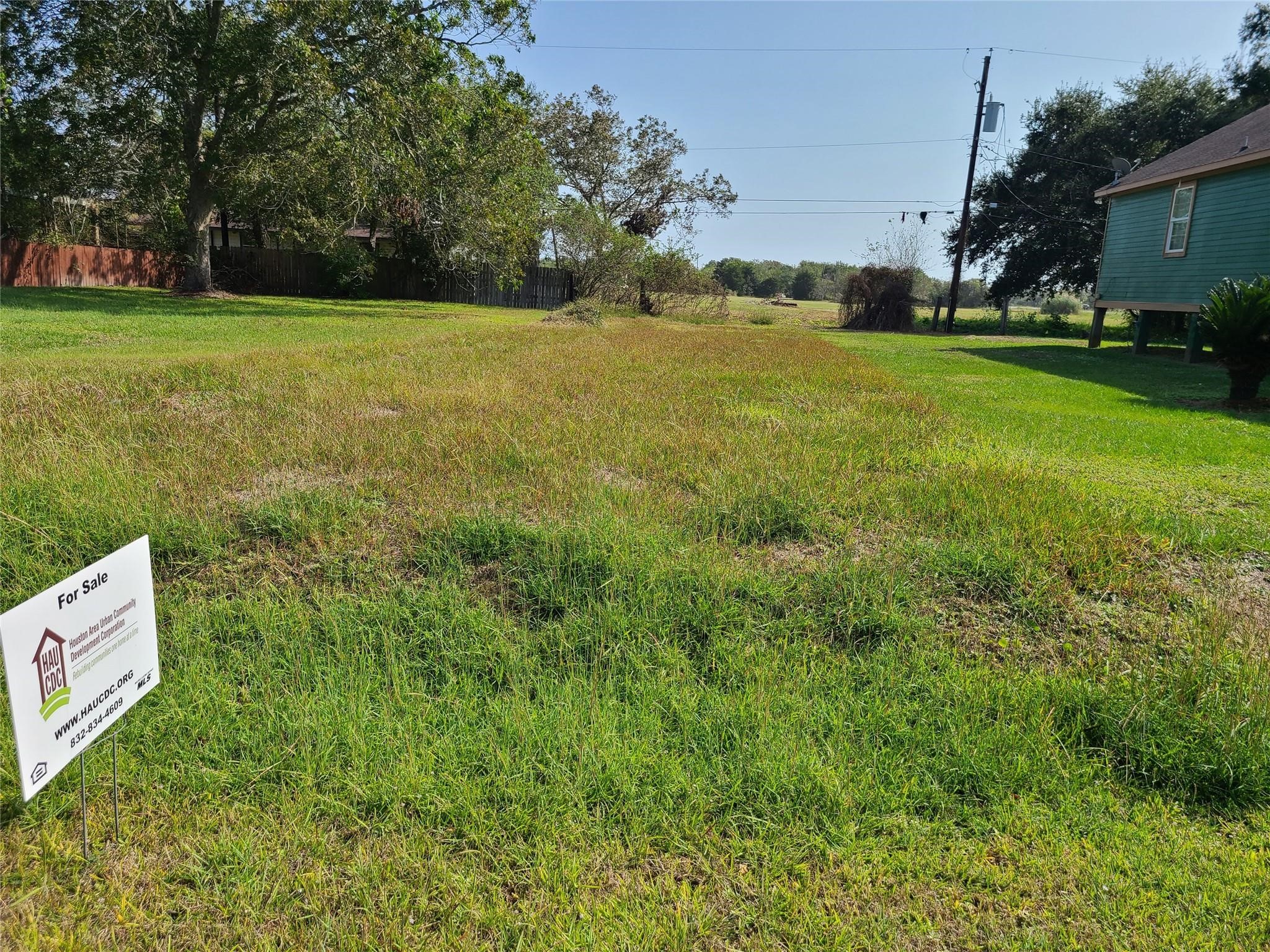 6715 Hawthorne, Hitchcock, TX 77563