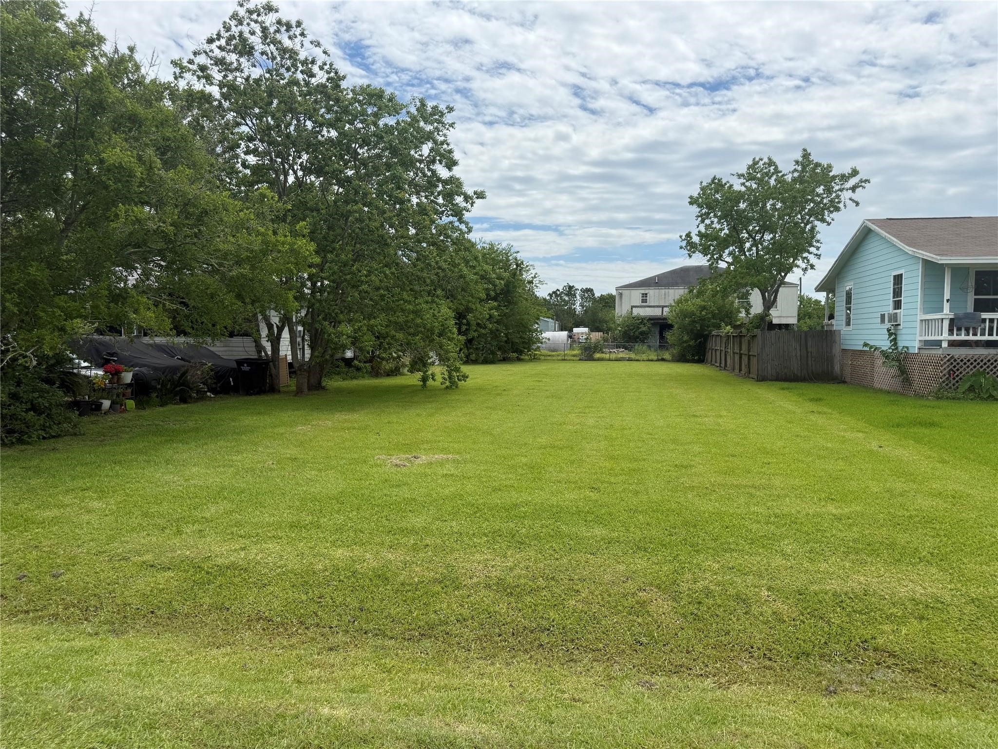 NA 8th, San Leon, TX 77539 NA 8th, San Leon, TX 77539