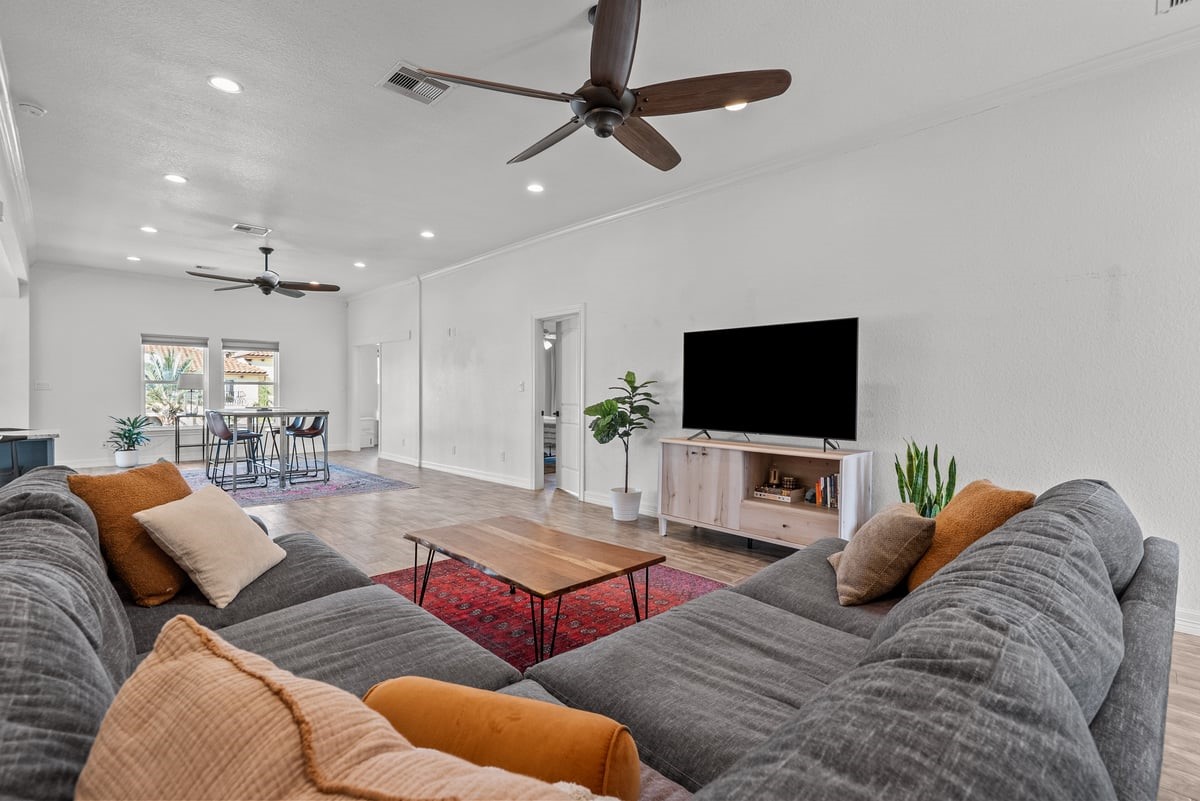 Massive sized Living Area