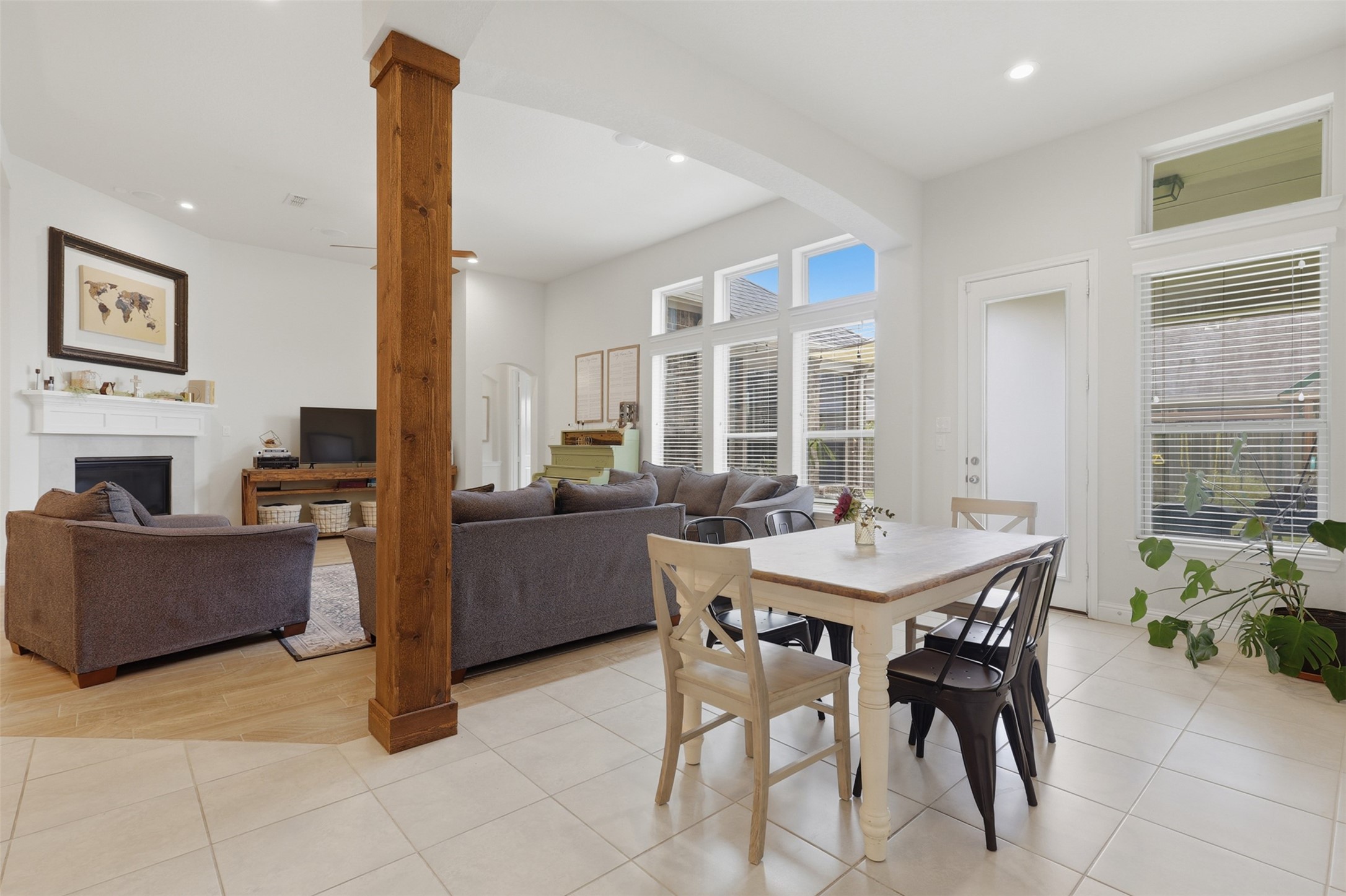 Breakfast area with plenty of room for everyday dining.