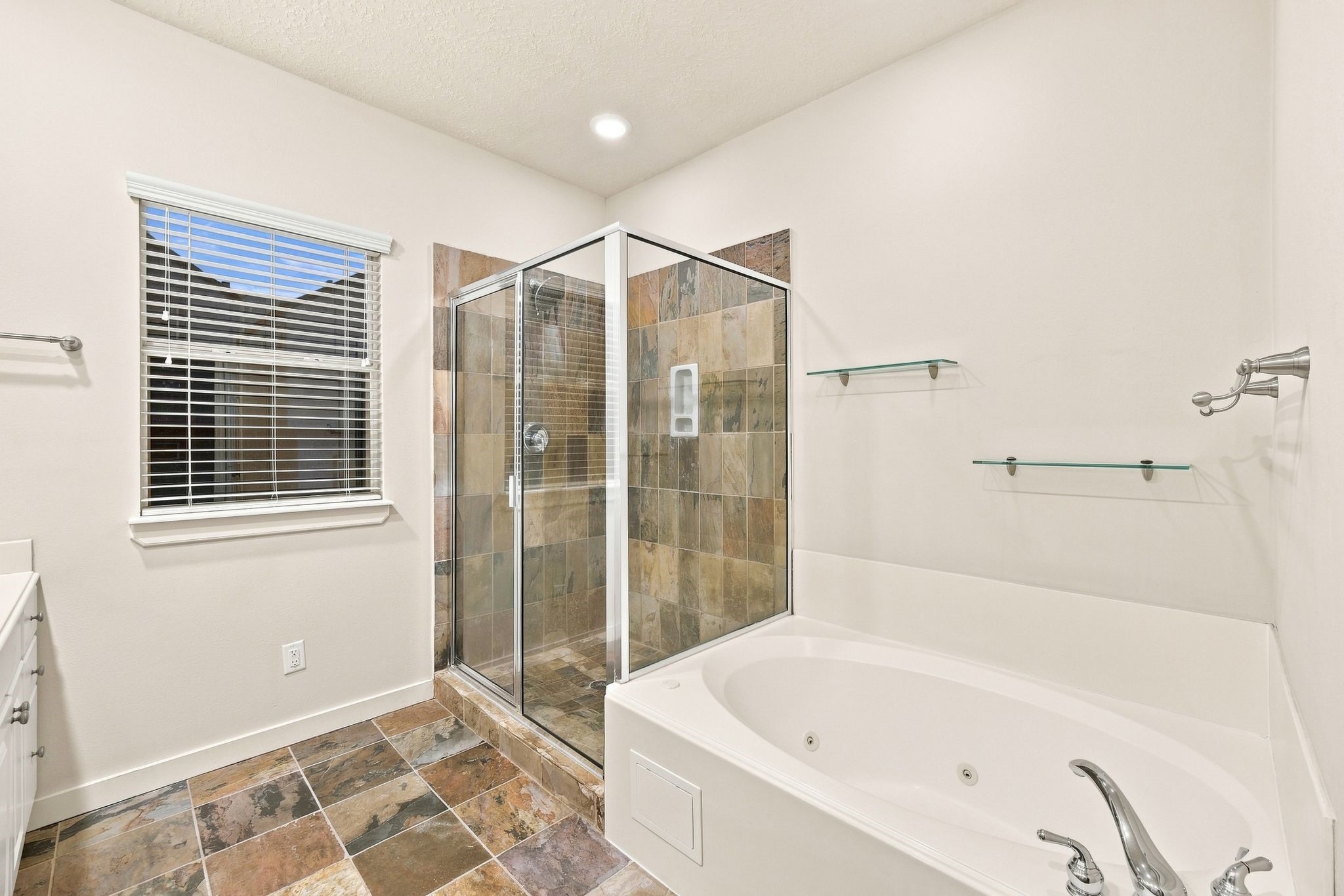 1333 W 21st Street, #B, Houston, TX 77008