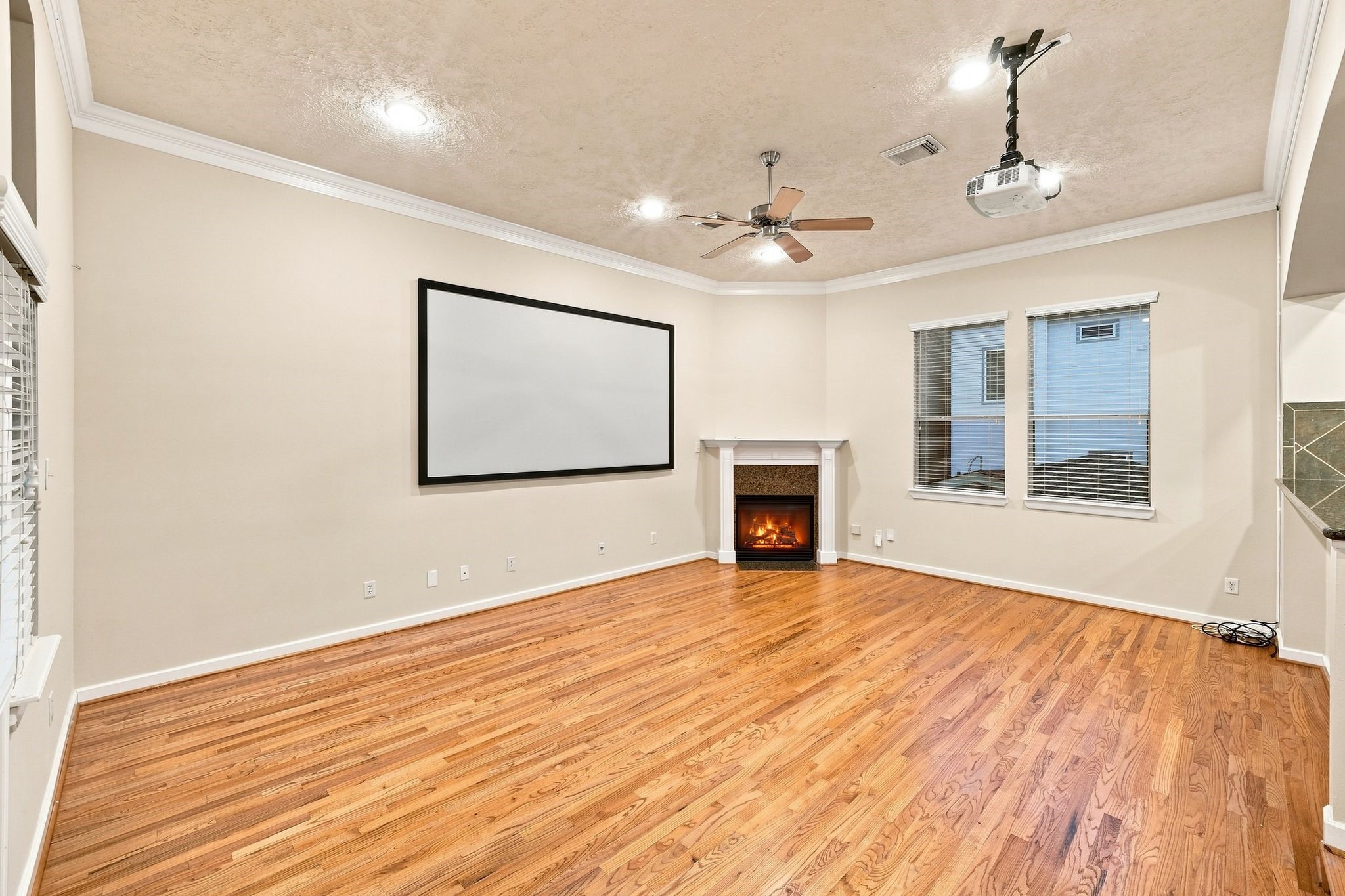 1333 W 21st Street, #B, Houston, TX 77008