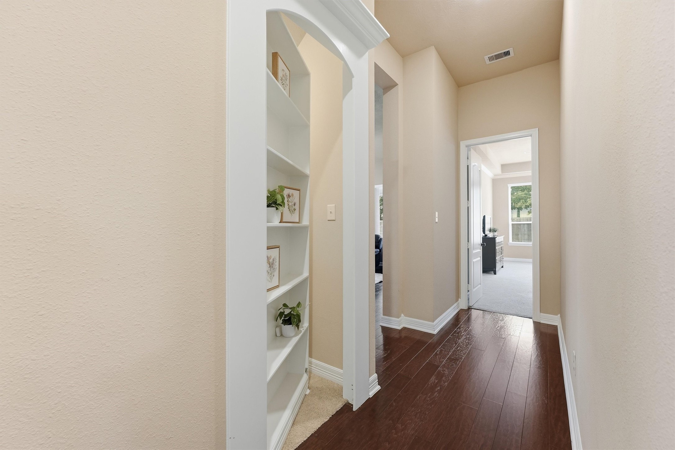Concealed Bonus Room Behind Bookshelf