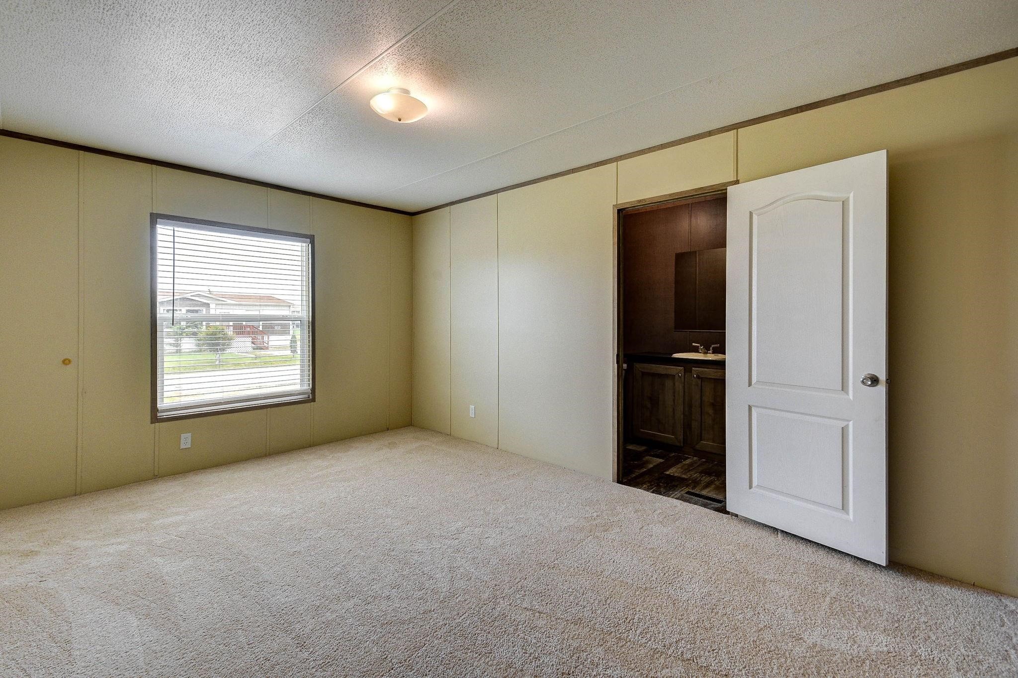 2245 Ben Boulevard, Conroe, TX 77306
