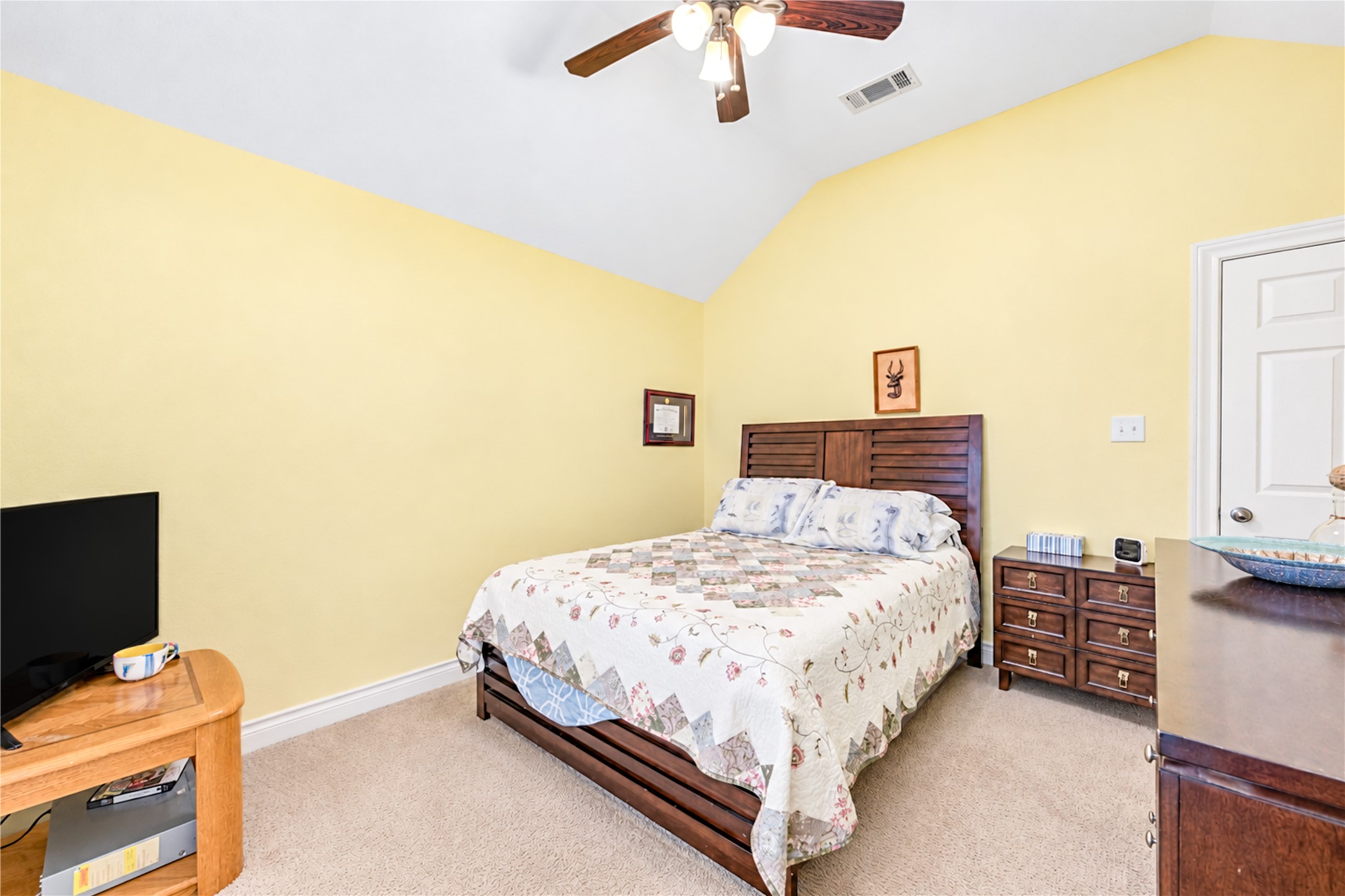 13401 Highland Lake Lane, Pearland, TX 77584
