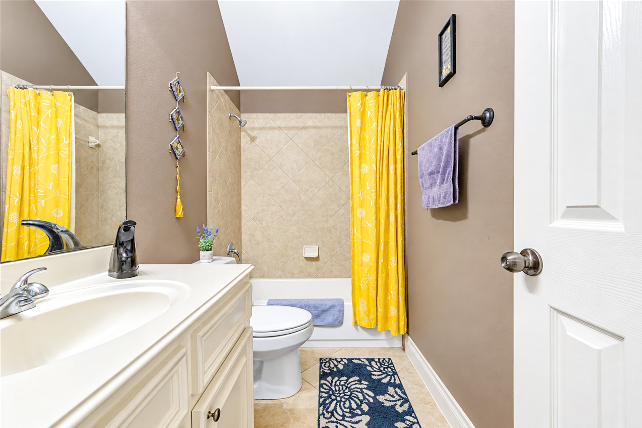13401 Highland Lake Lane, Pearland, TX 77584
