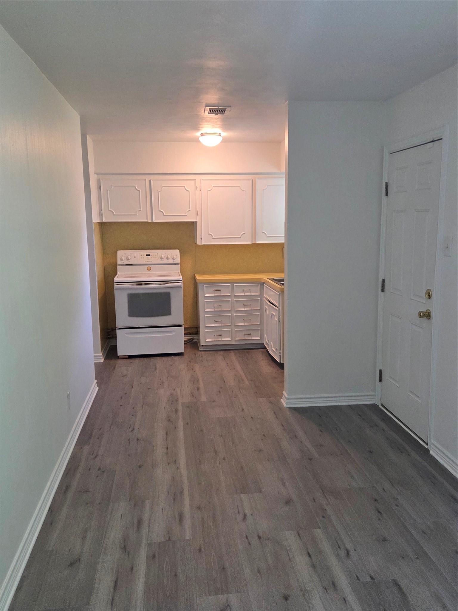 322 Elaine Street, La Marque, TX 77568