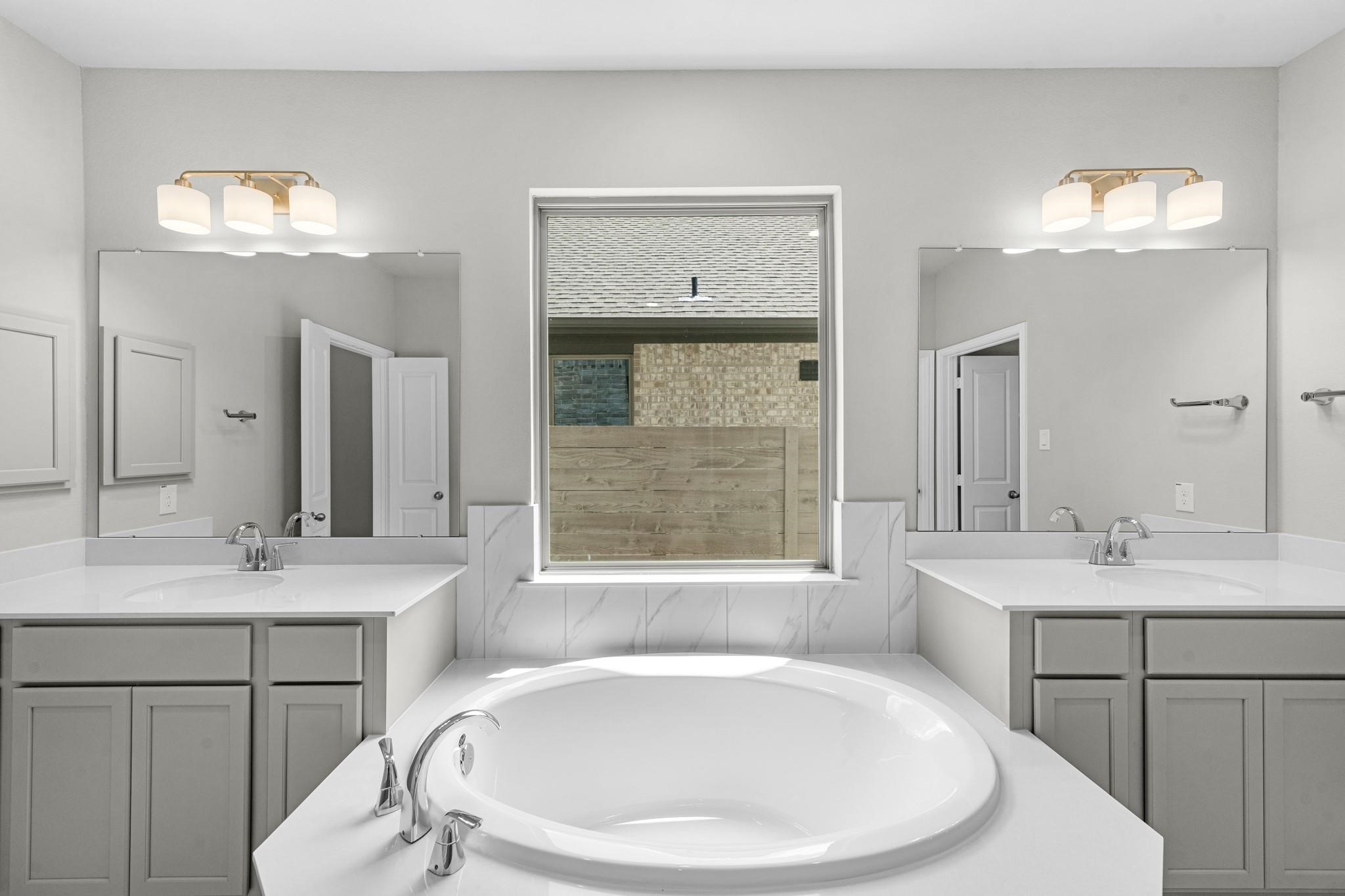 9158 Grand Jubilee Drive, Montgomery, TX 77316
