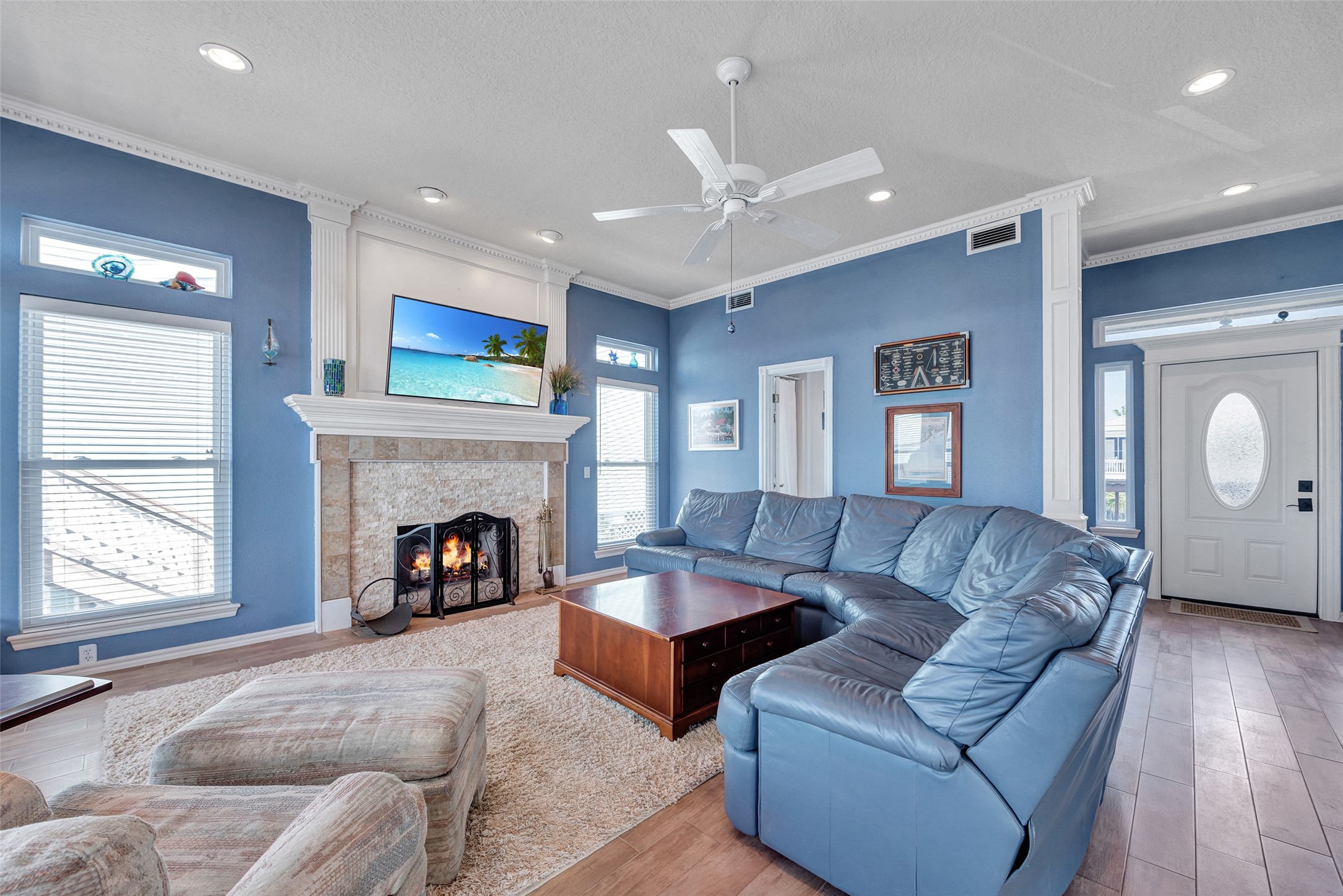 247 Isles End Road, Tiki Island, TX 77554