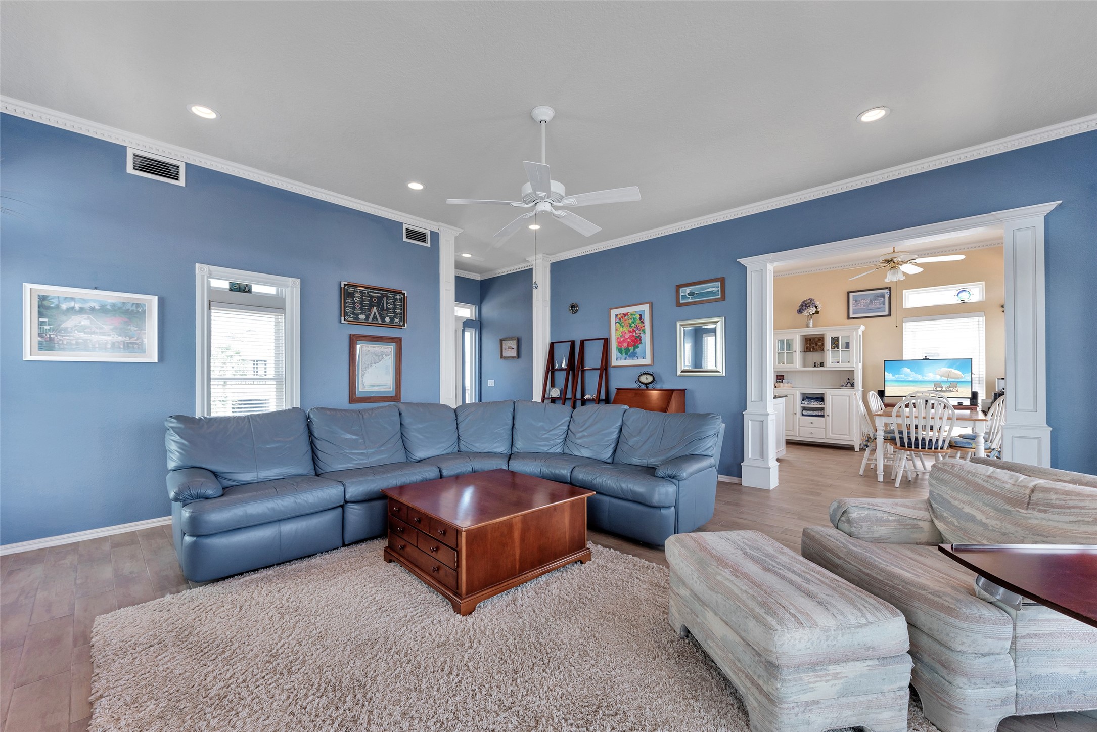 247 Isles End Road, Tiki Island, TX 77554