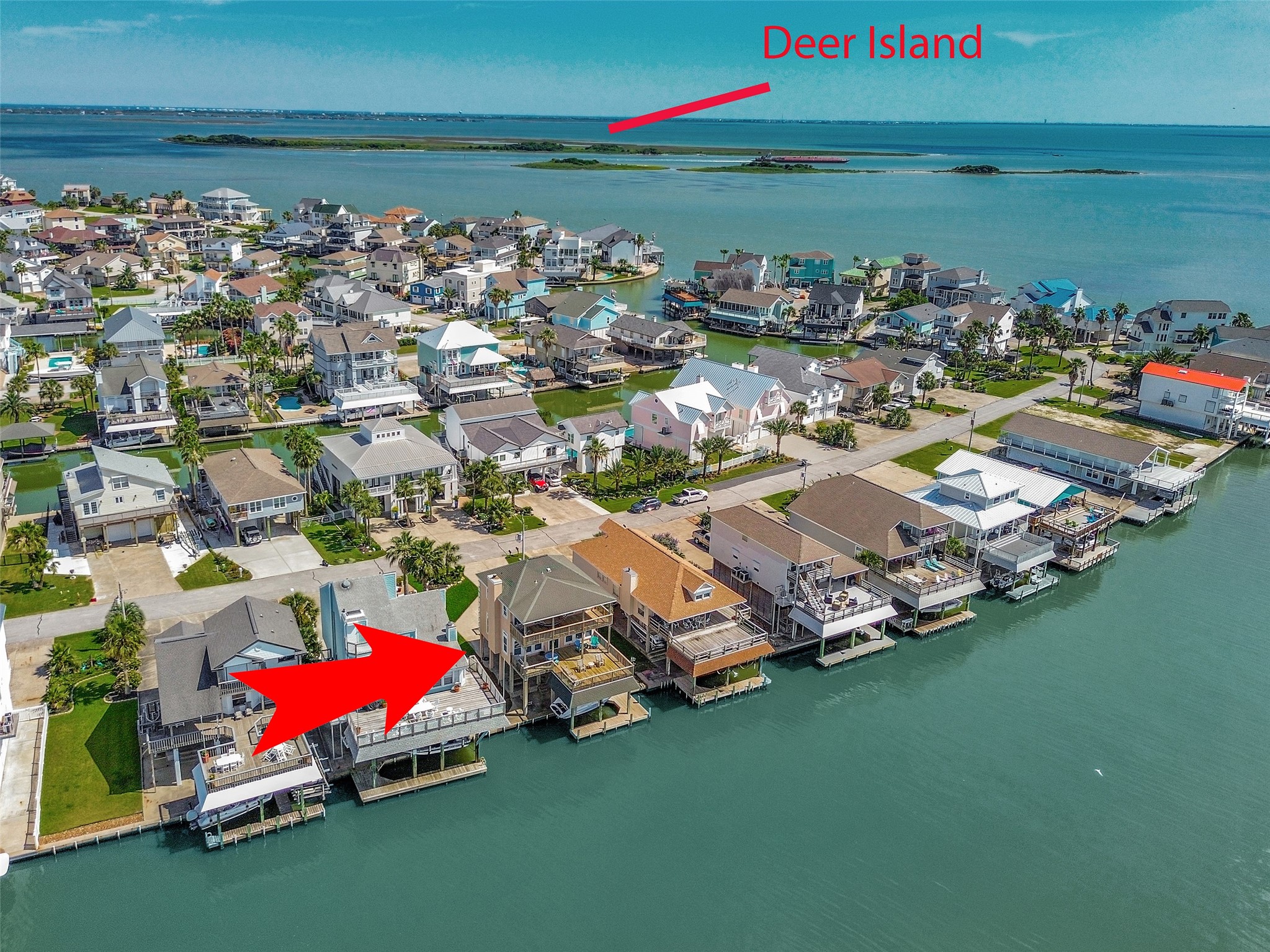 247 Isles End Road, Tiki Island, TX 77554