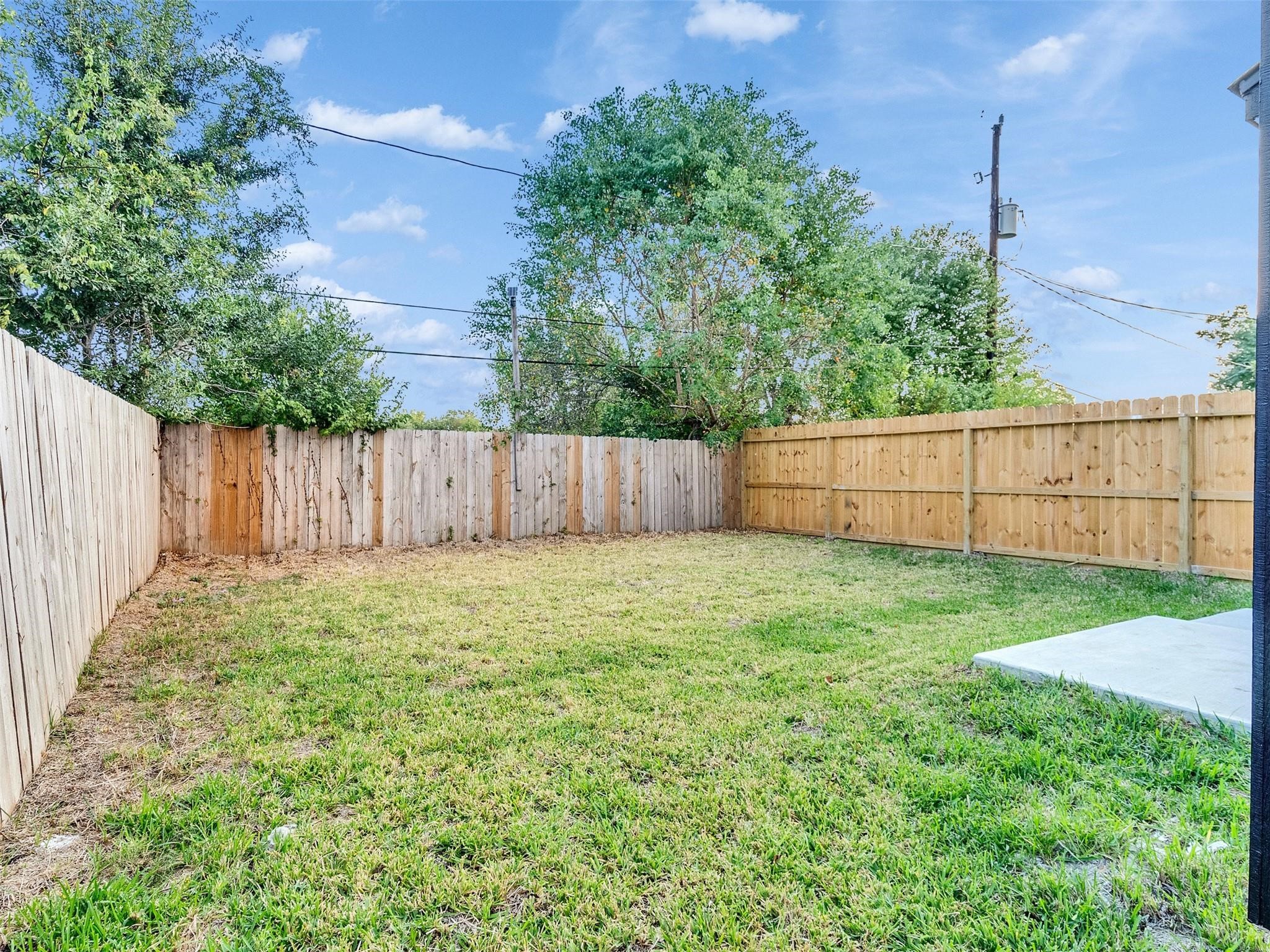 5013 Longmeadow Street, #A/B, Houston, TX 77033