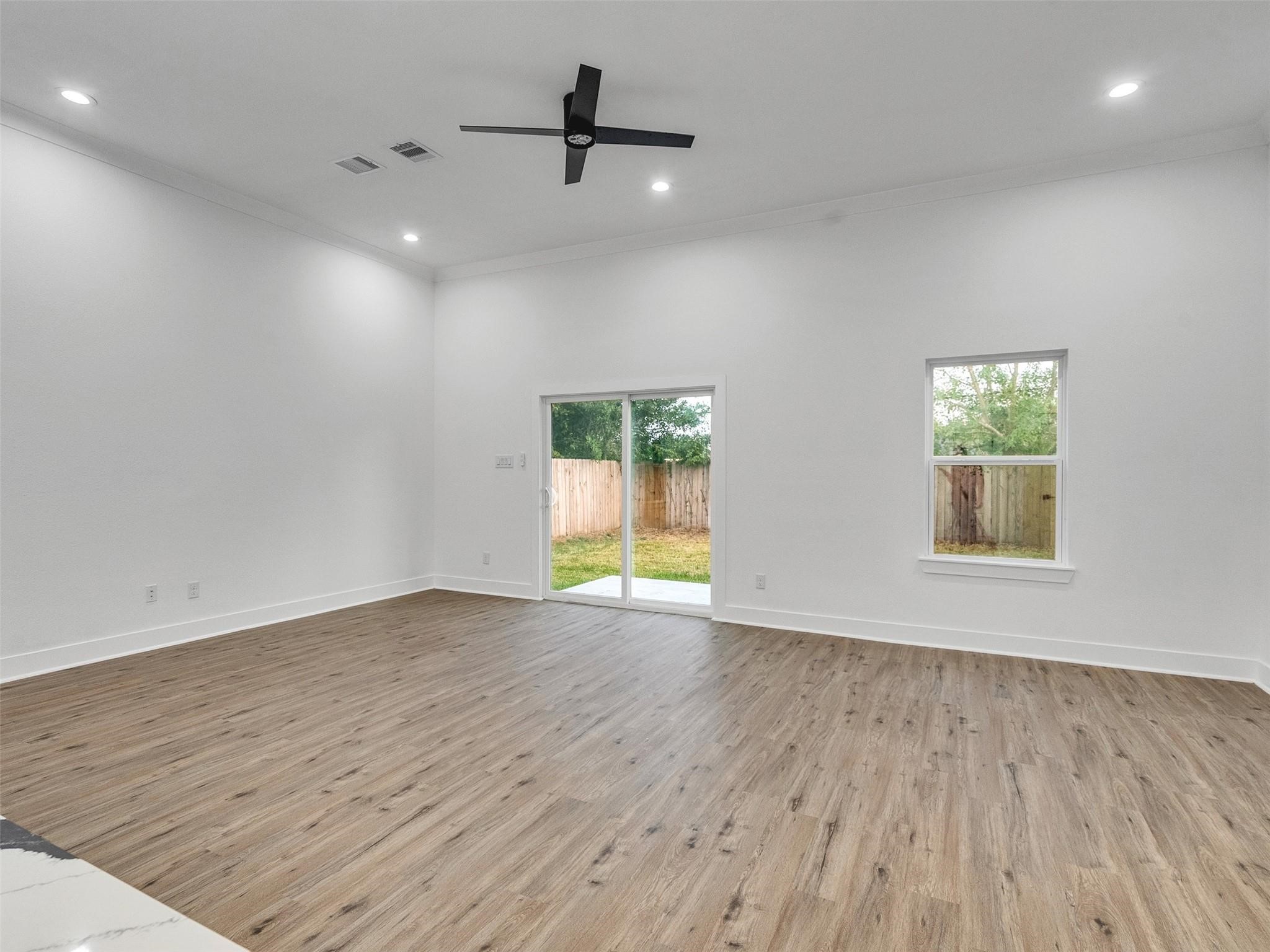 5013 Longmeadow Street, #A/B, Houston, TX 77033
