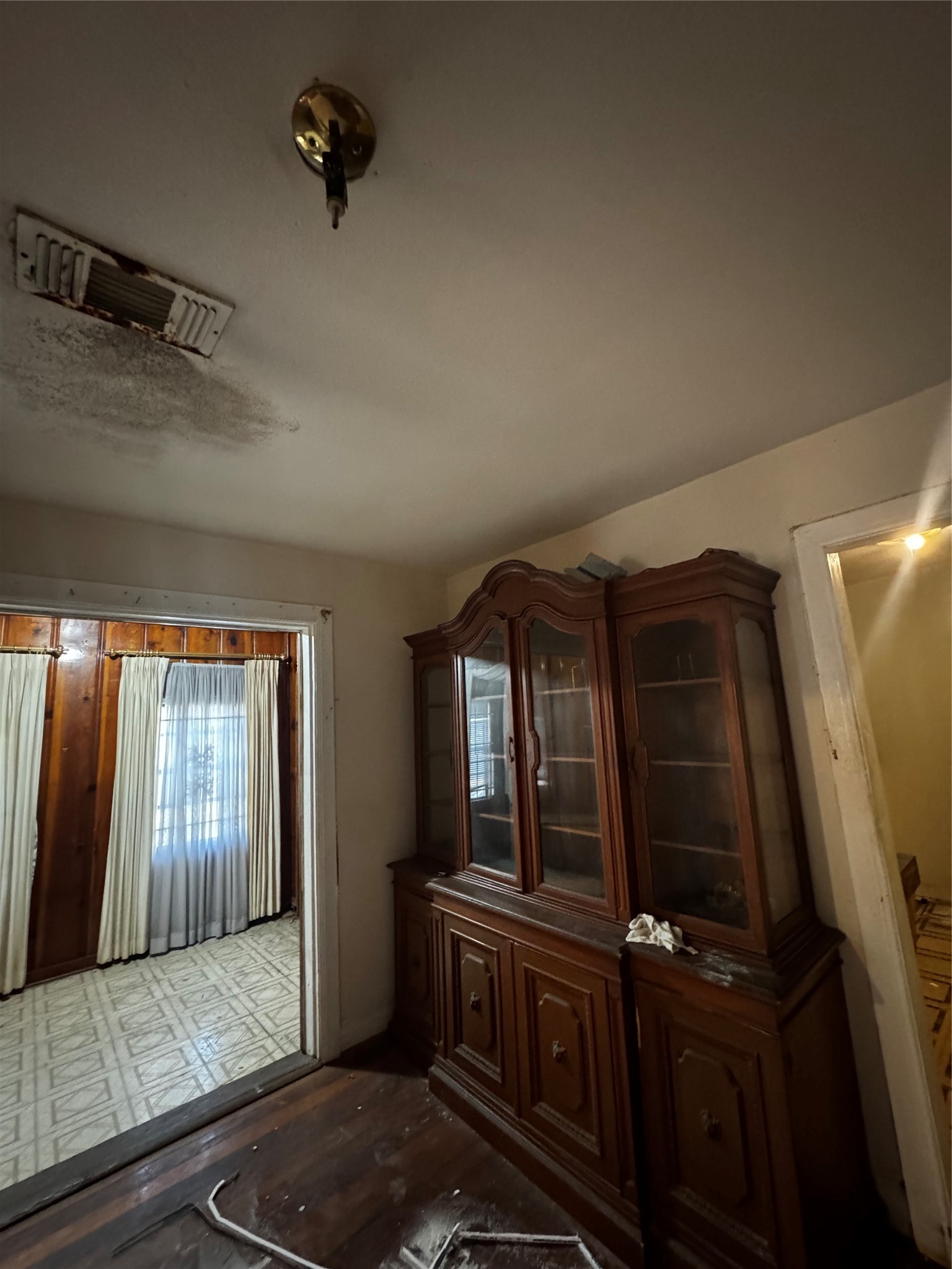 7119 Ley Road, Houston, TX 77028