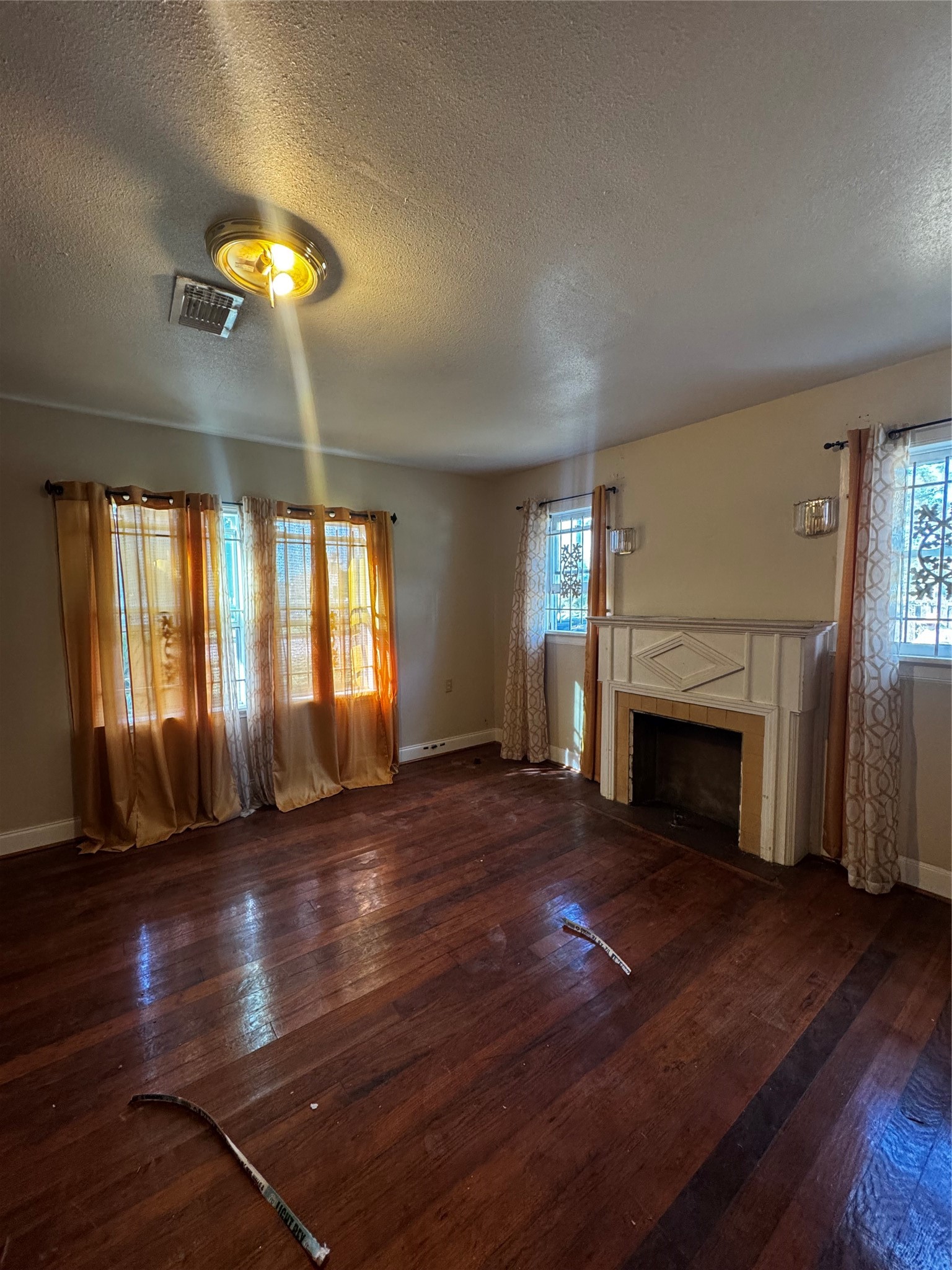 7119 Ley Road, Houston, TX 77028