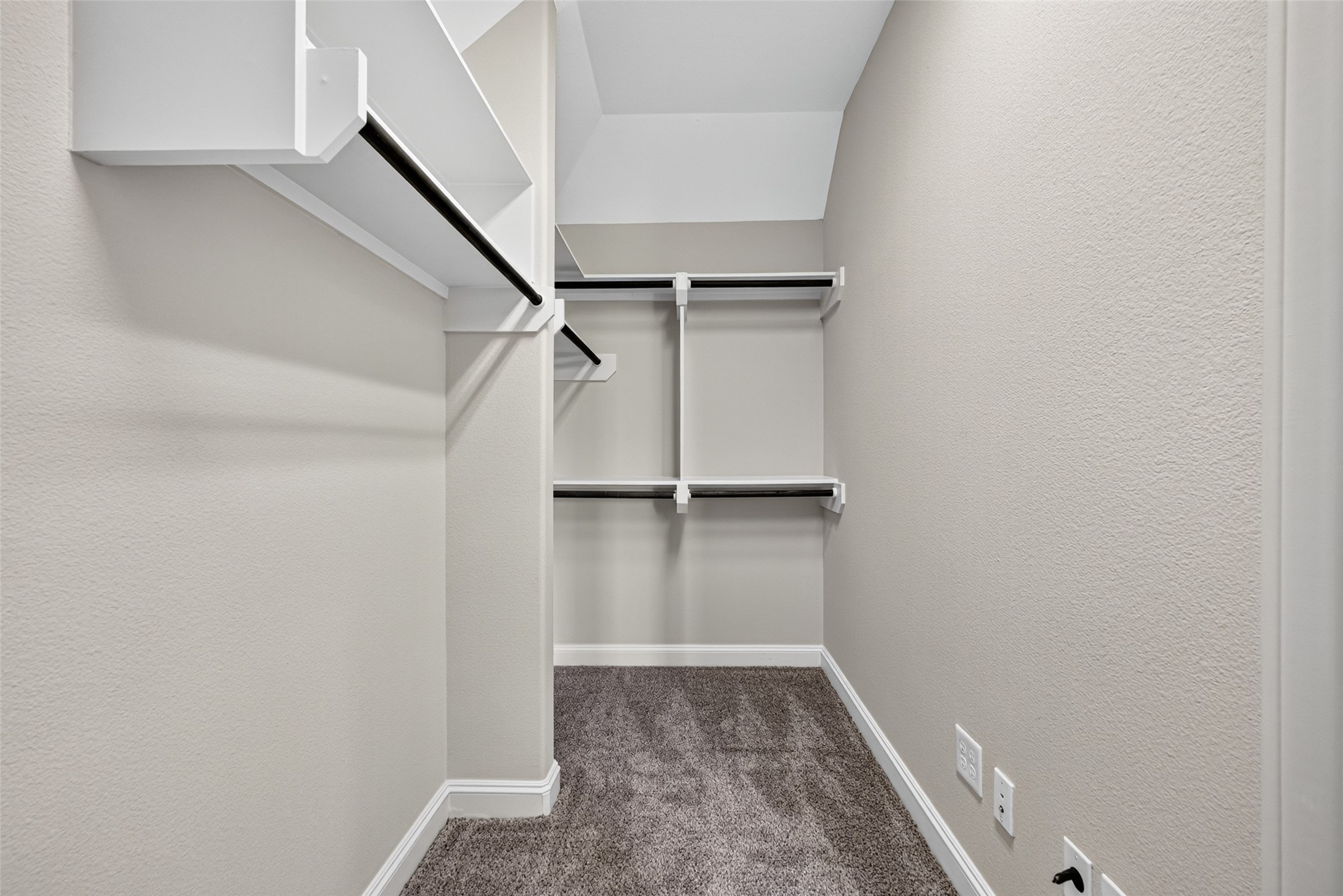 9948 Woodwind Lane N, Houston, TX 77025