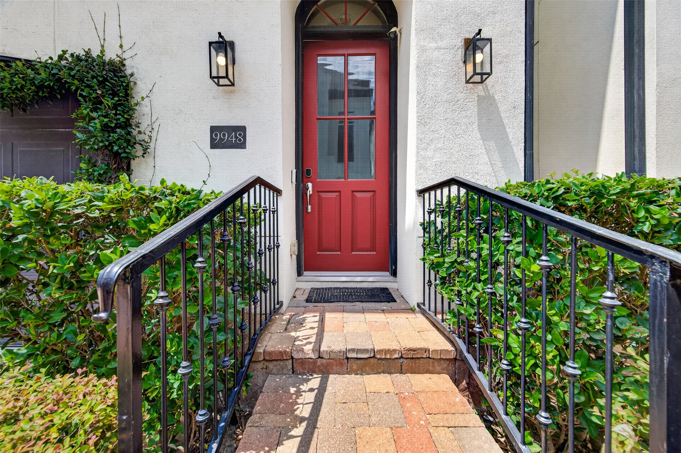 9948 Woodwind Lane N, Houston, TX 77025
