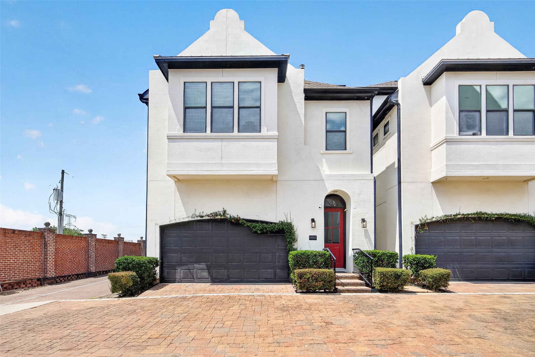 9948 Woodwind Lane N, Houston, TX 77025