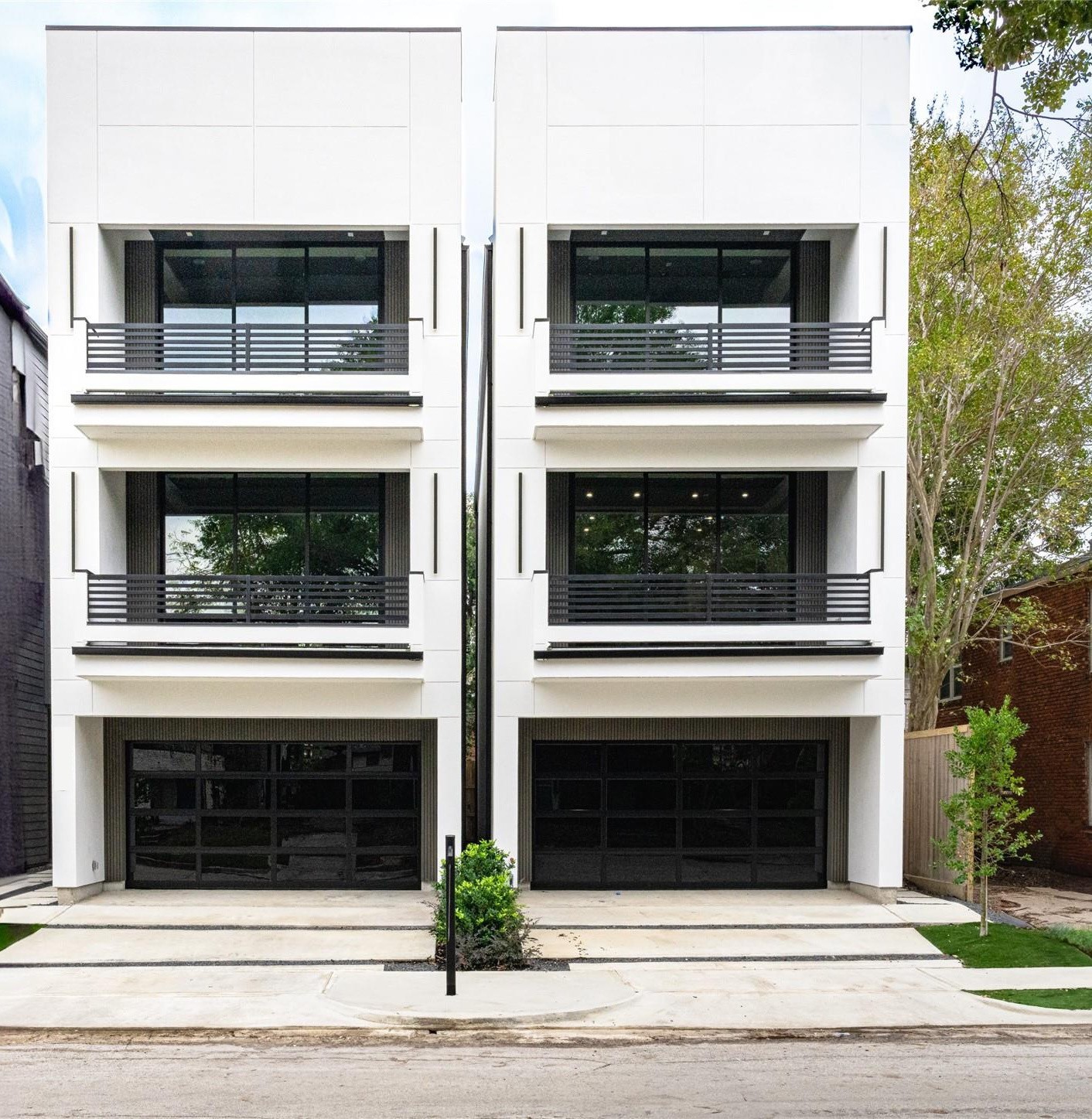 1517 McDuffie Street, Houston, TX 77019