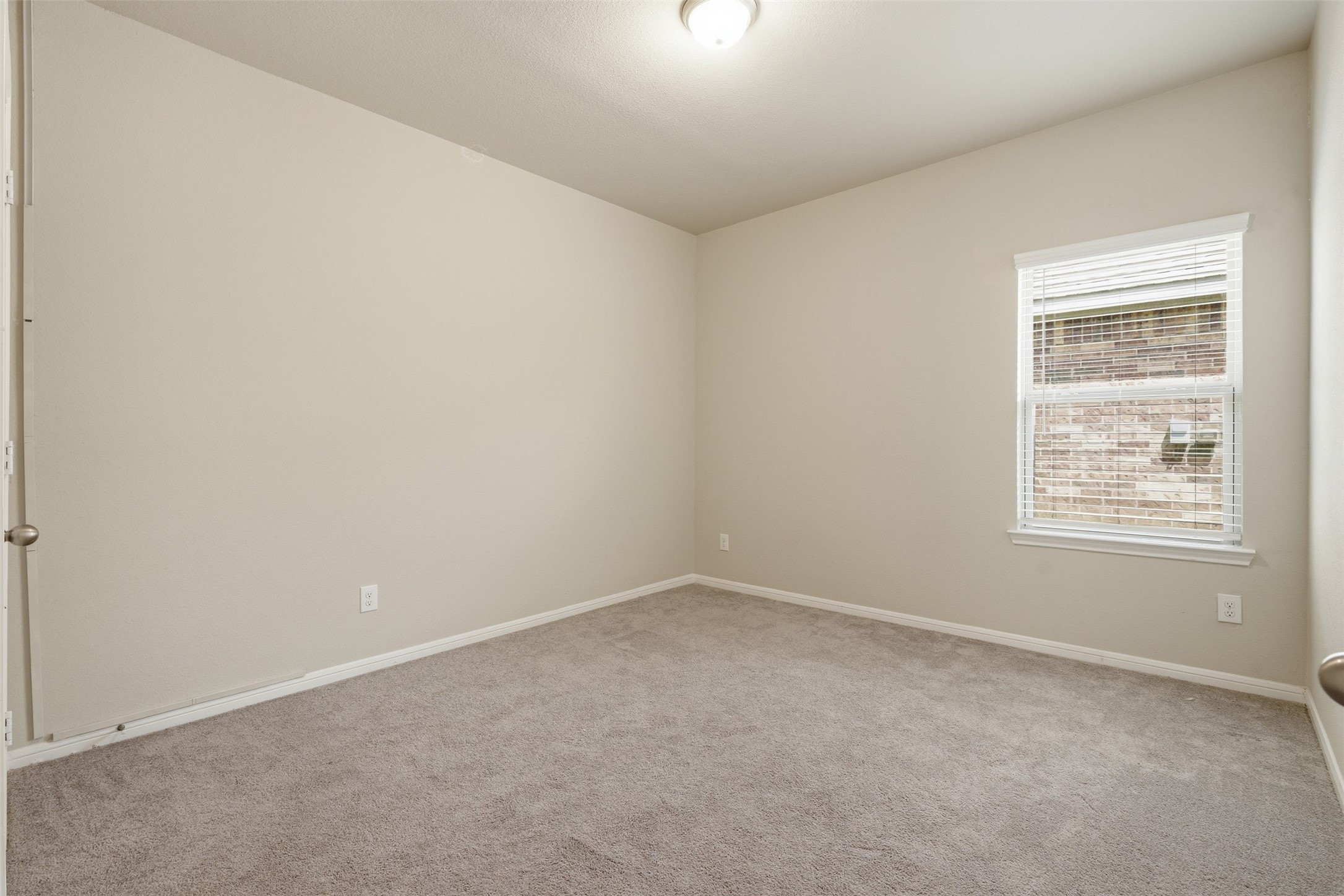 4305 E Bayou Maison Circle, Dickinson, TX 77539