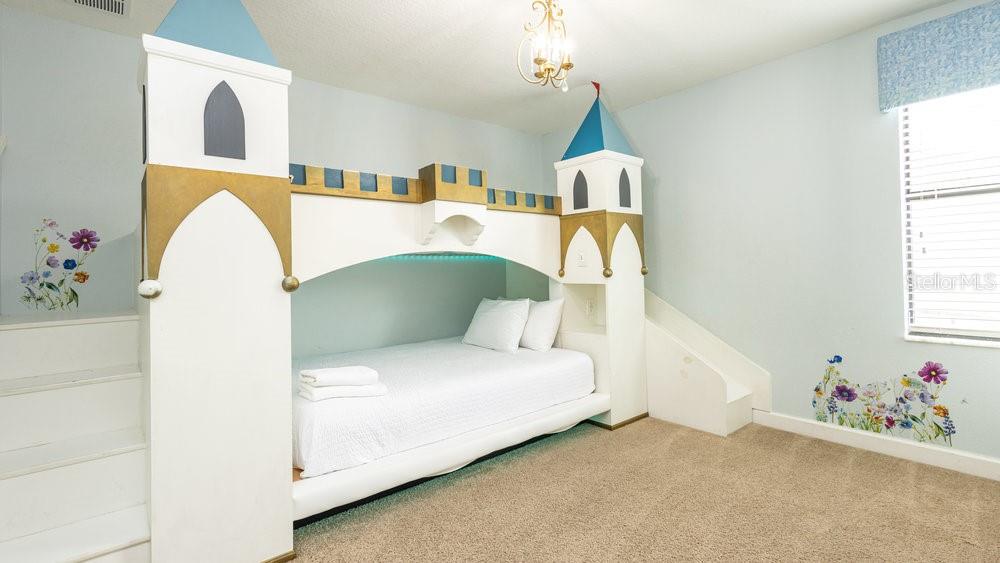 Bedroom 4 Upper