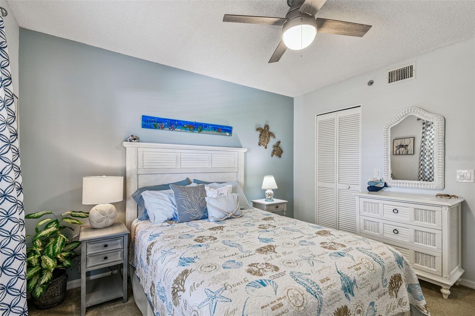 7301 29TH AVE DR W, #202, Bradenton, FL 34209