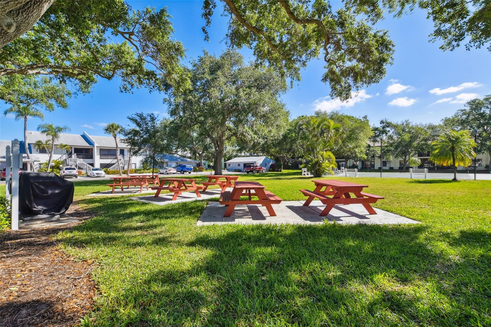 7301 29TH AVE DR W, #202, Bradenton, FL 34209