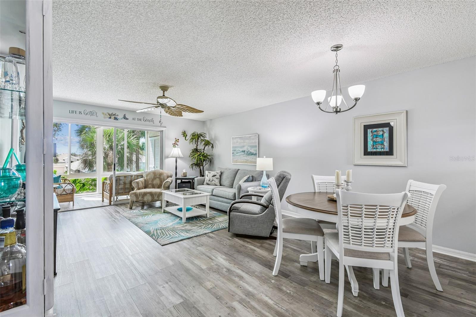 7301 29TH AVE DR W, #202, Bradenton, FL 34209