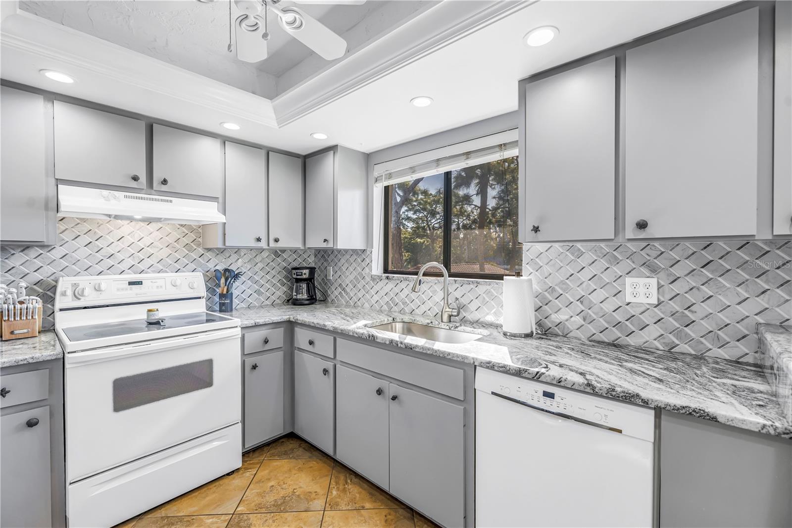 3500 EL CONQUISTADOR PARKWAY, #108, Bradenton, FL 34210