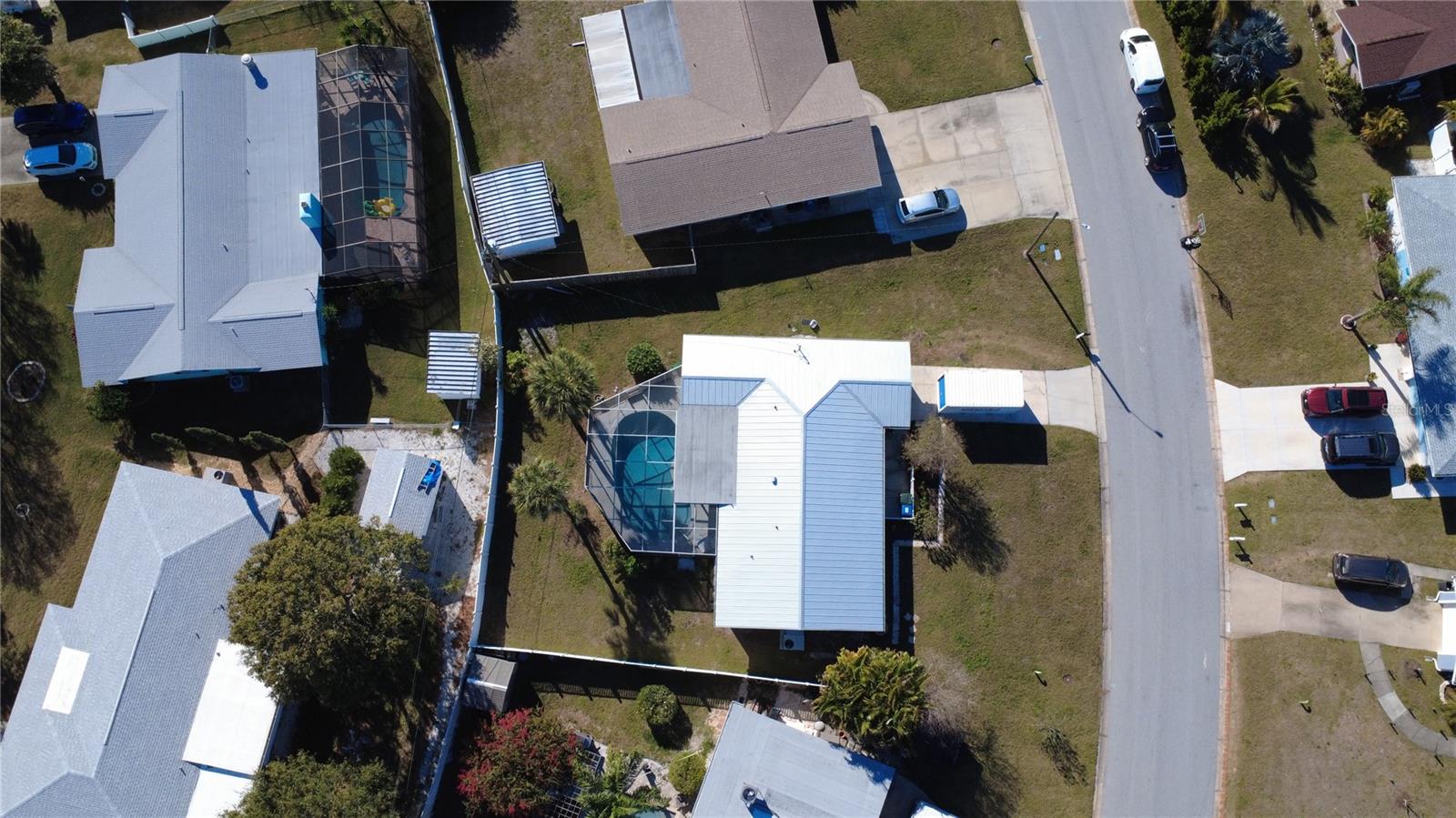 2534 WANETA DRIVE, Sarasota, FL 34231