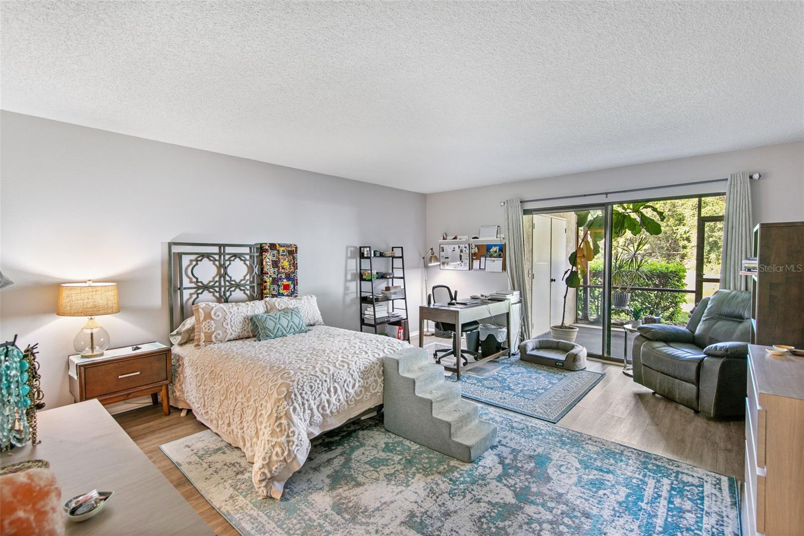 611 WOODLAWN DRIVE, #611, Bradenton, FL 34210