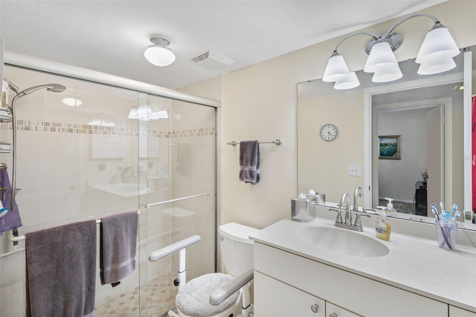 Bathroom #2