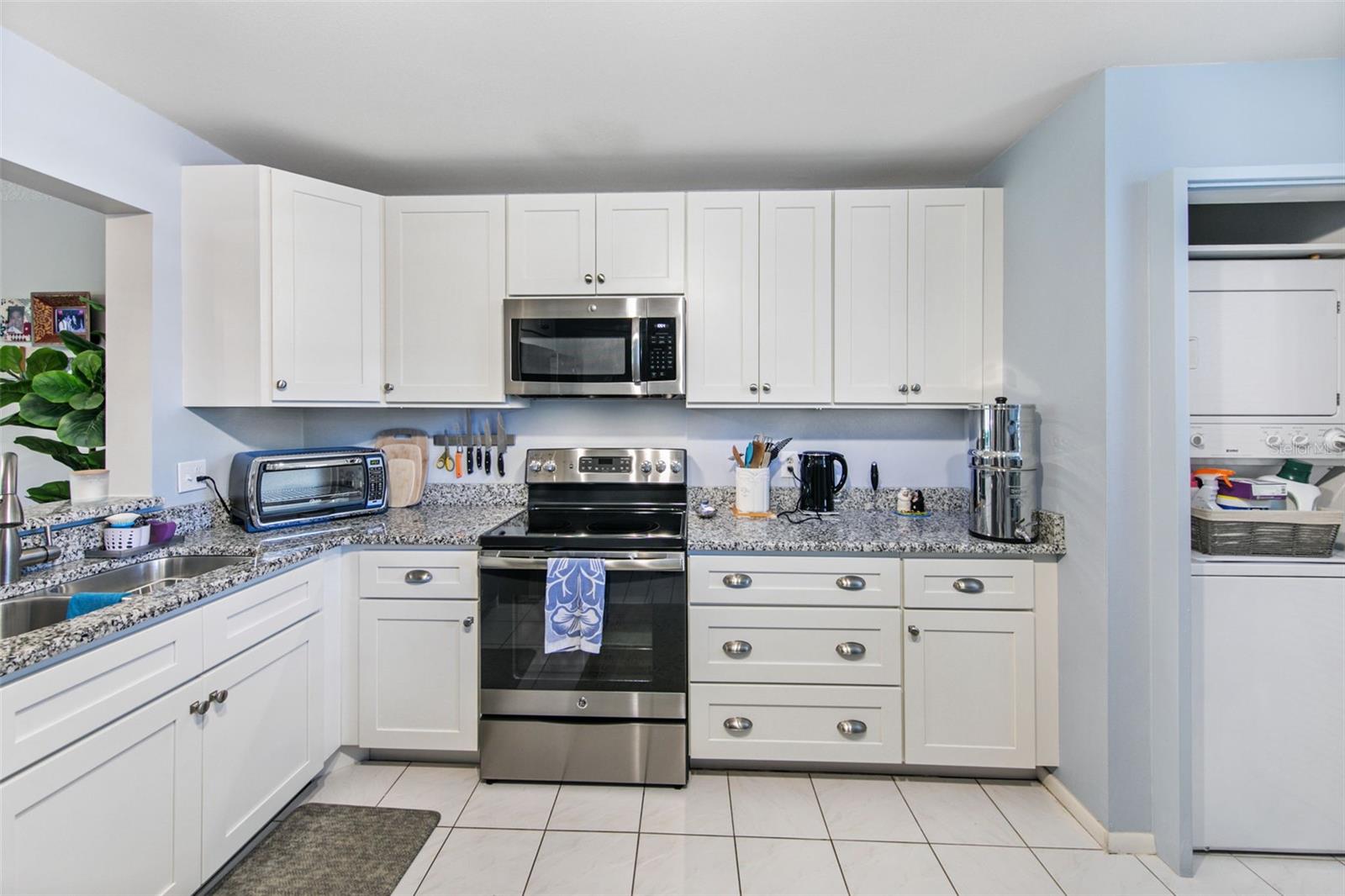 Kitchen Kitchen