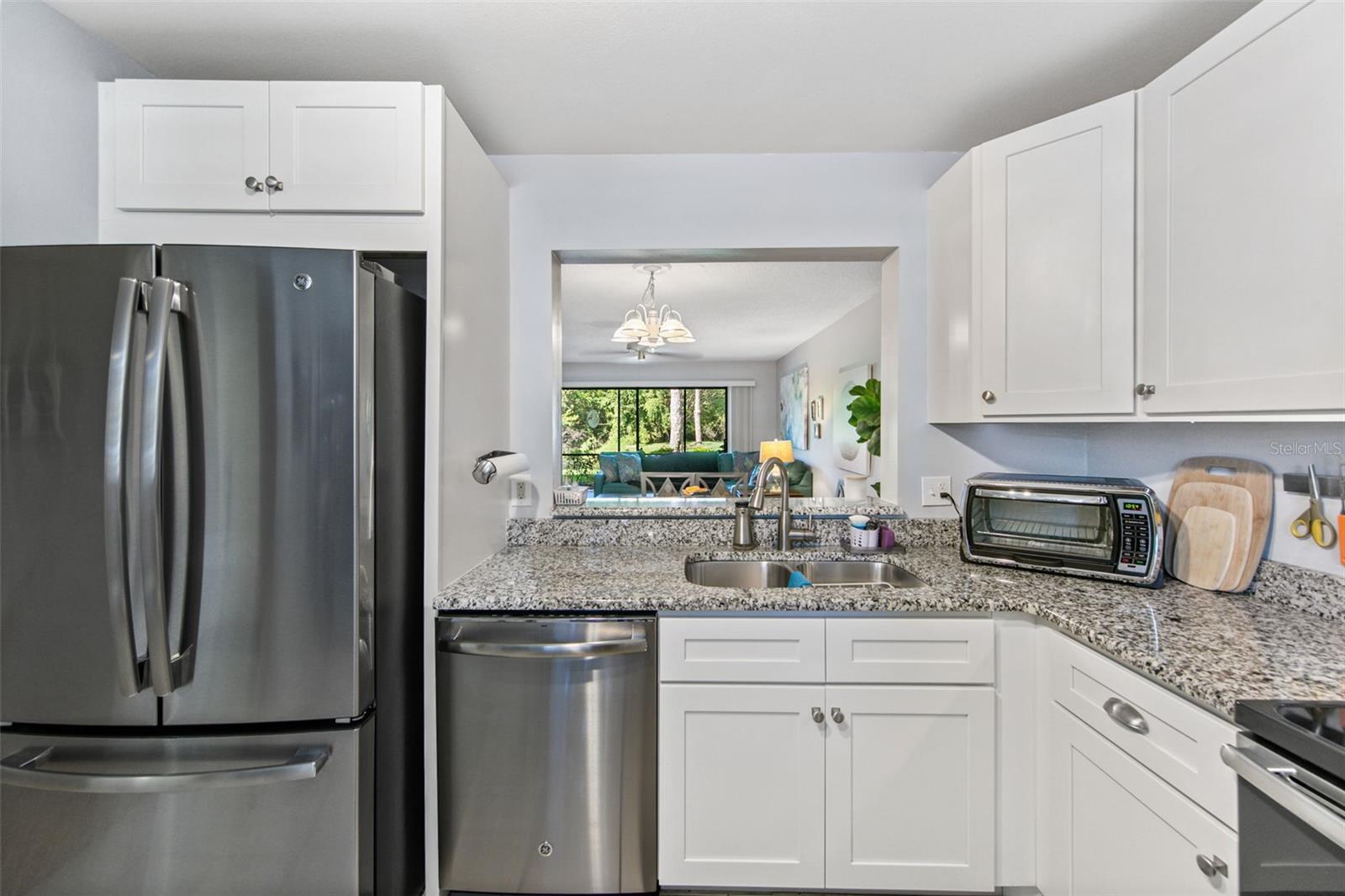 611 WOODLAWN DRIVE, #611, Bradenton, FL 34210 611 WOODLAWN DRIVE, #611, Bradenton, FL 34210