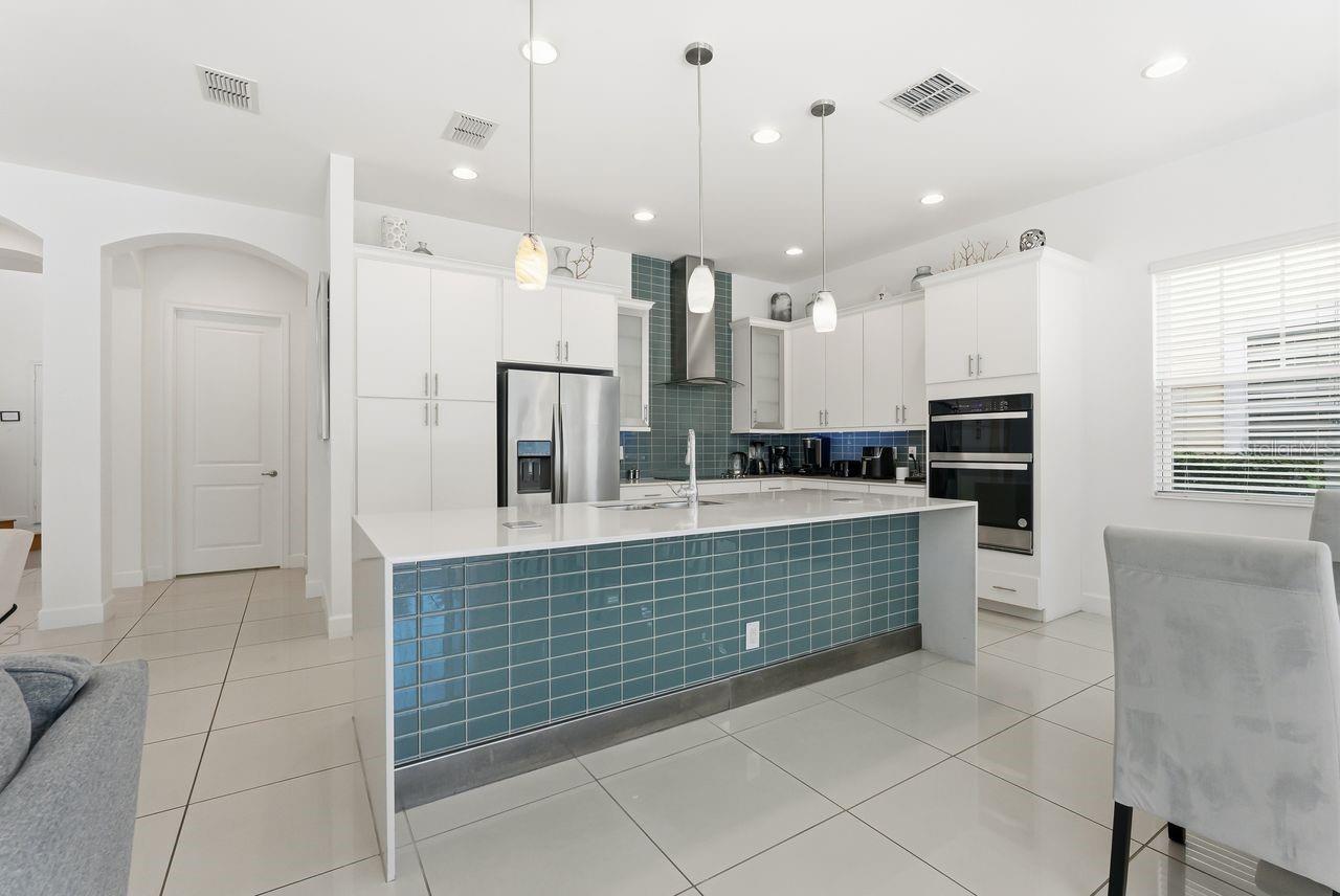 1437 FAIRVIEW CIRCLE, Reunion, FL 34747