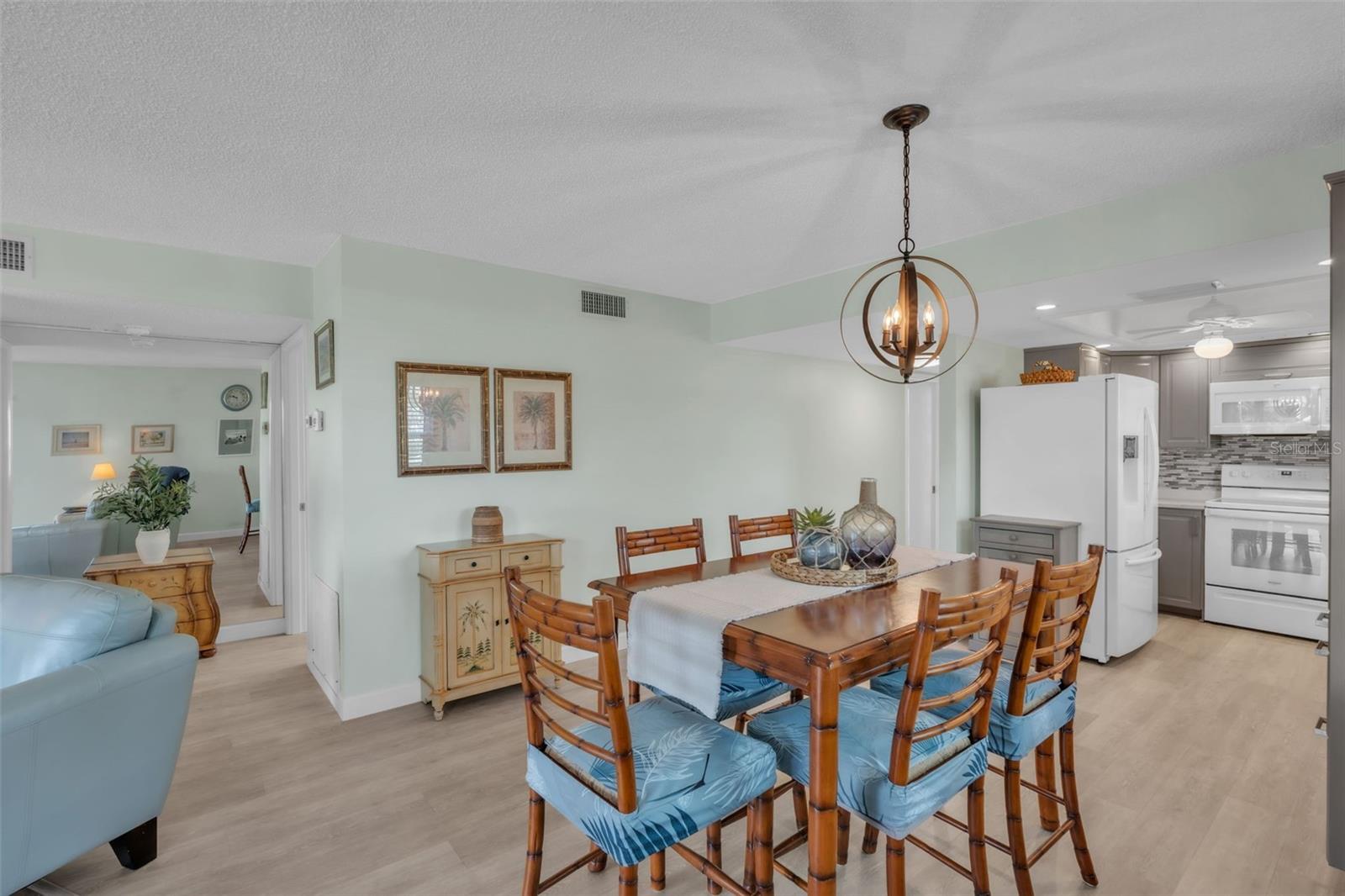 600 MANATEE AVENUE, #145, Holmes Beach, FL 34217