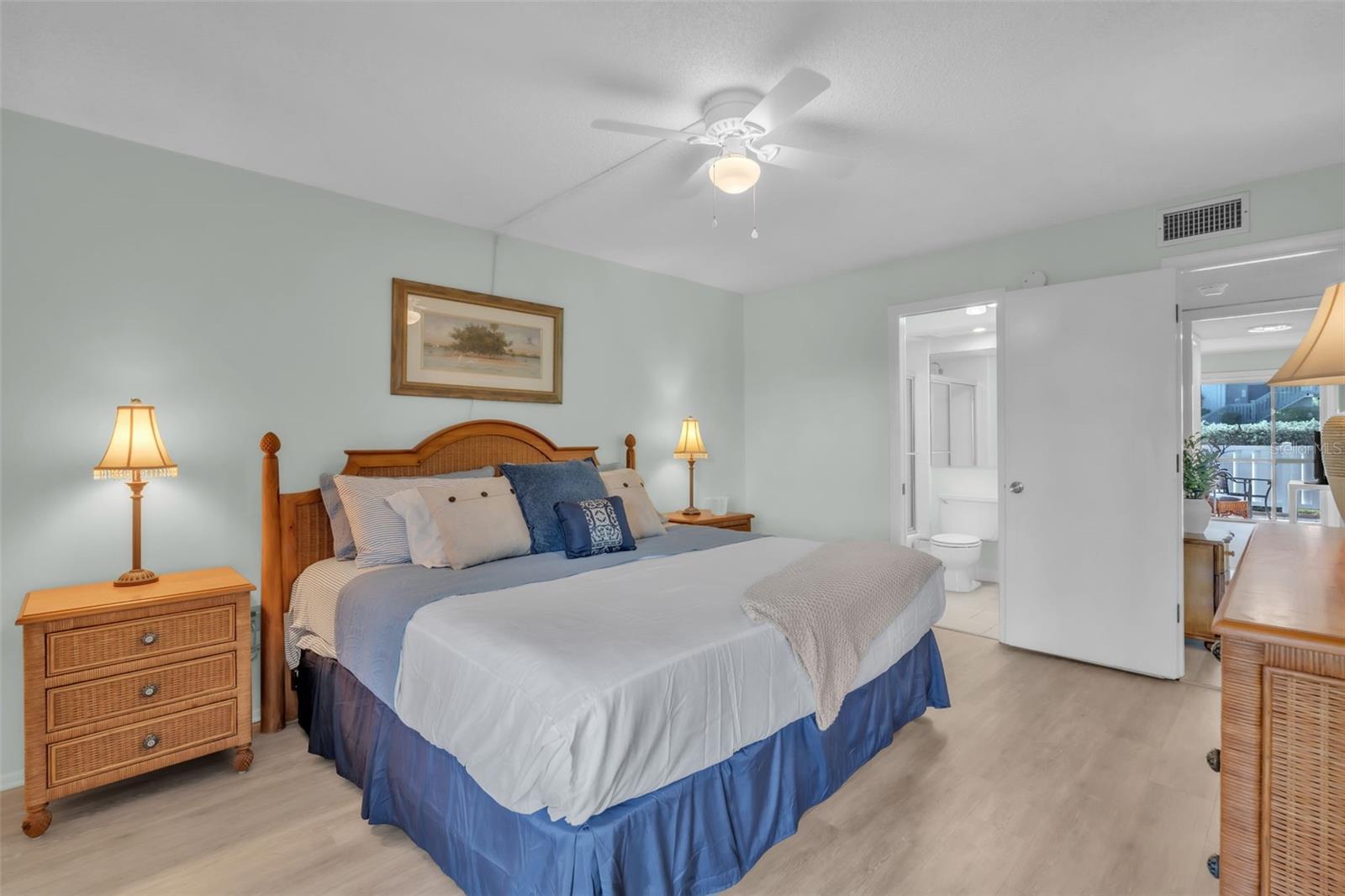 600 MANATEE AVENUE, #145, Holmes Beach, FL 34217