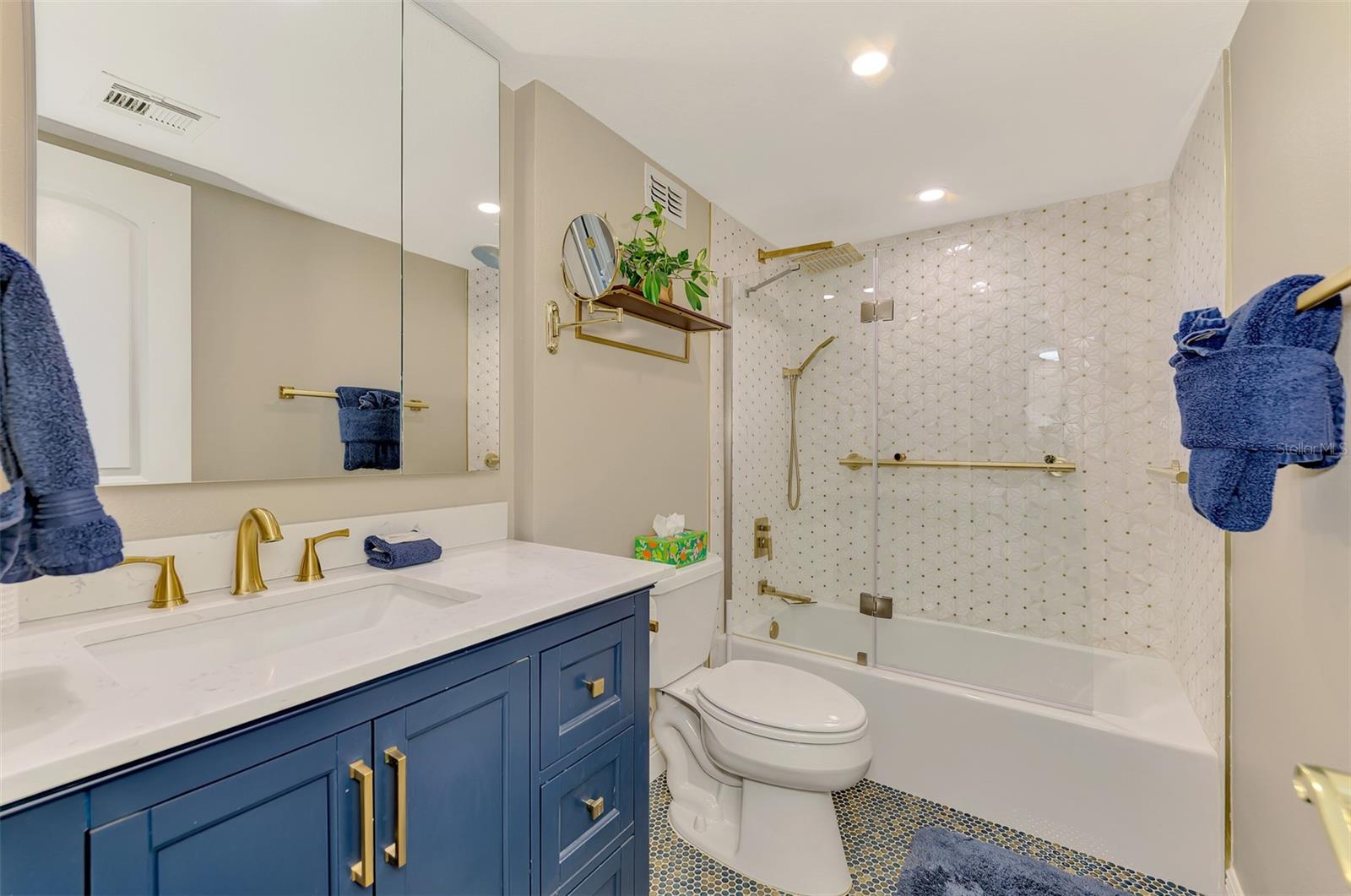 5855 MIDNIGHT PASS ROAD, #333, Sarasota, FL 34242