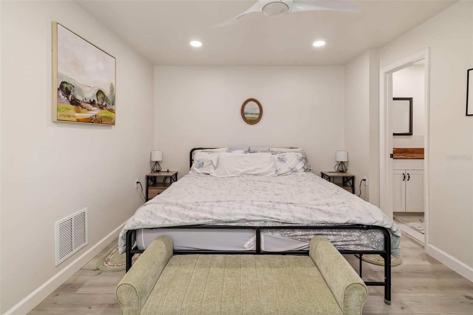 5023 VILLAGE GARDENS DRIVE, #29, Sarasota, FL 34234