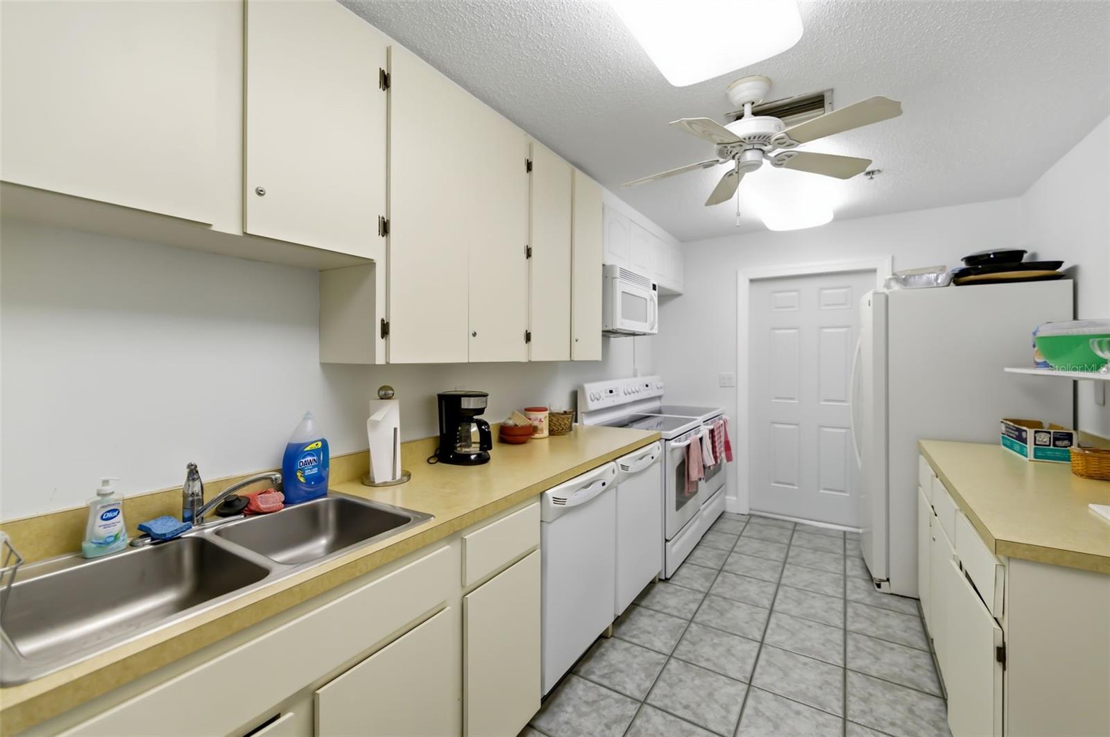 5023 VILLAGE GARDENS DRIVE, #29, Sarasota, FL 34234