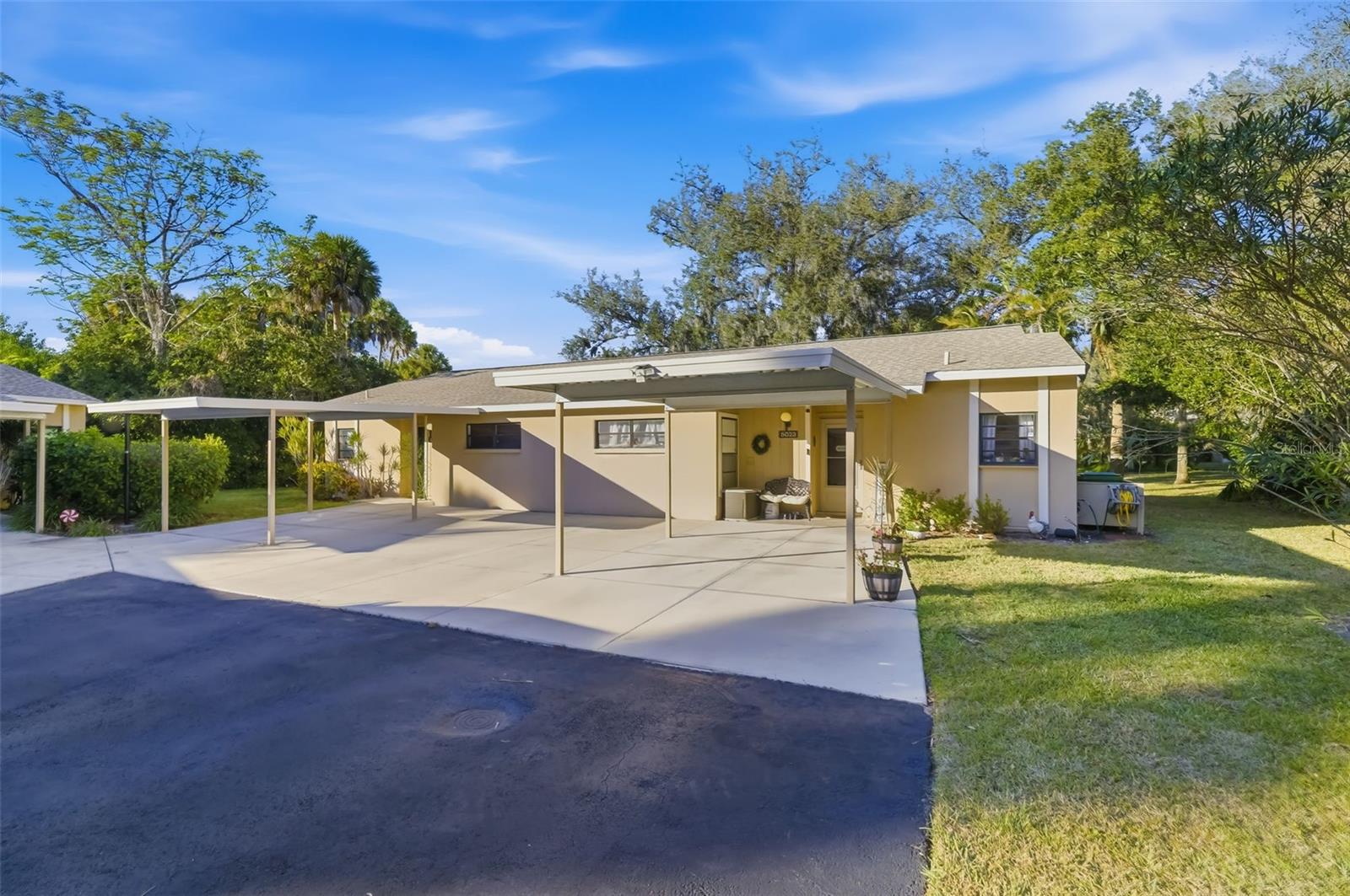 5023 VILLAGE GARDENS DRIVE, #29, Sarasota, FL 34234
