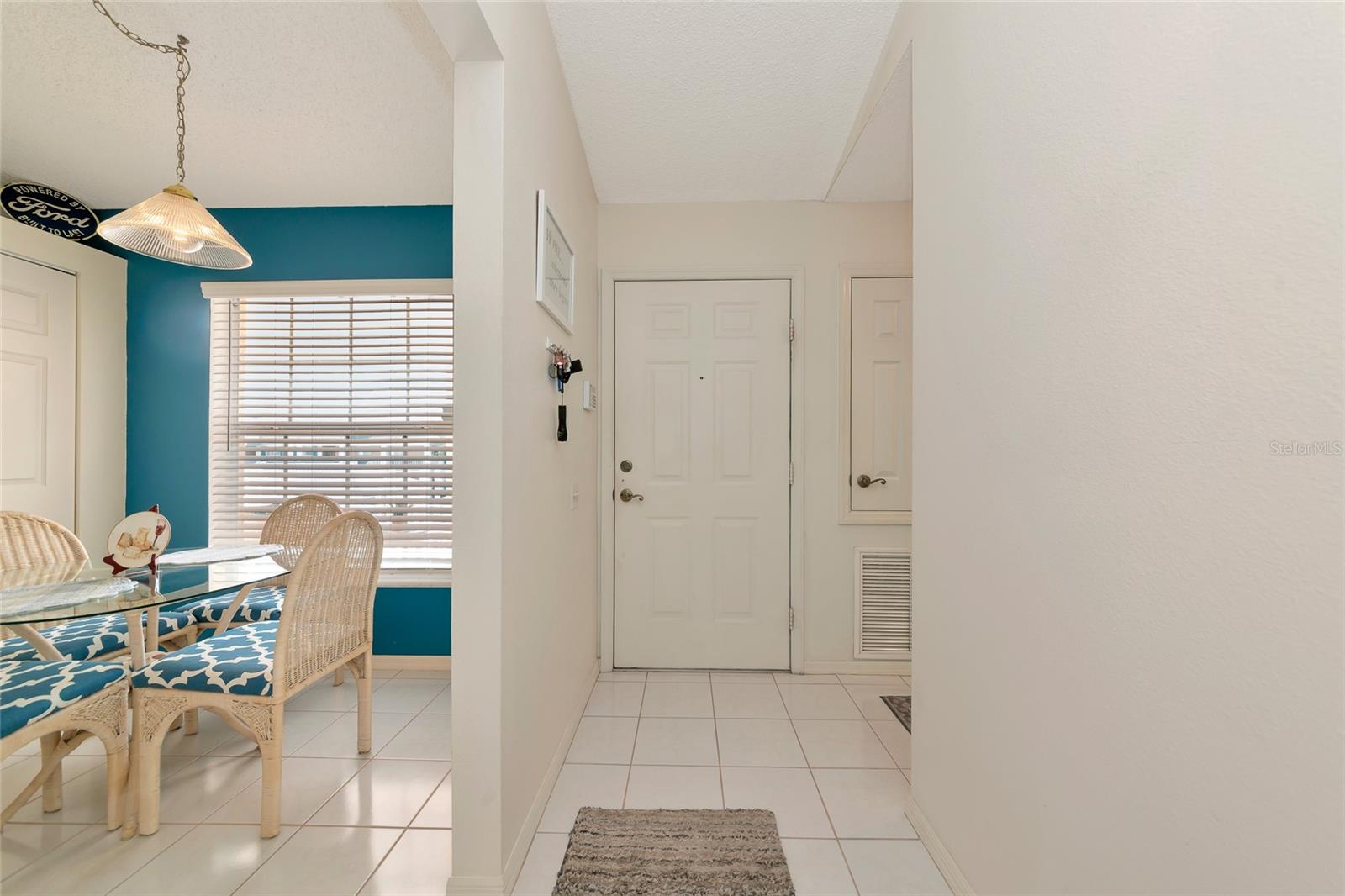 4206 CADDIE DRIVE E, #201, Bradenton, FL 34203