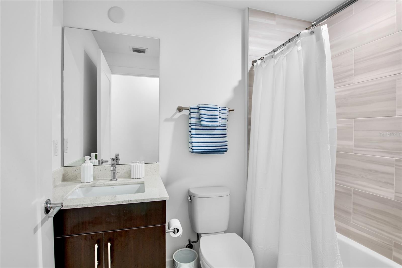 1709 N TAMIAMI TRAIL, #416, Sarasota, FL 34234